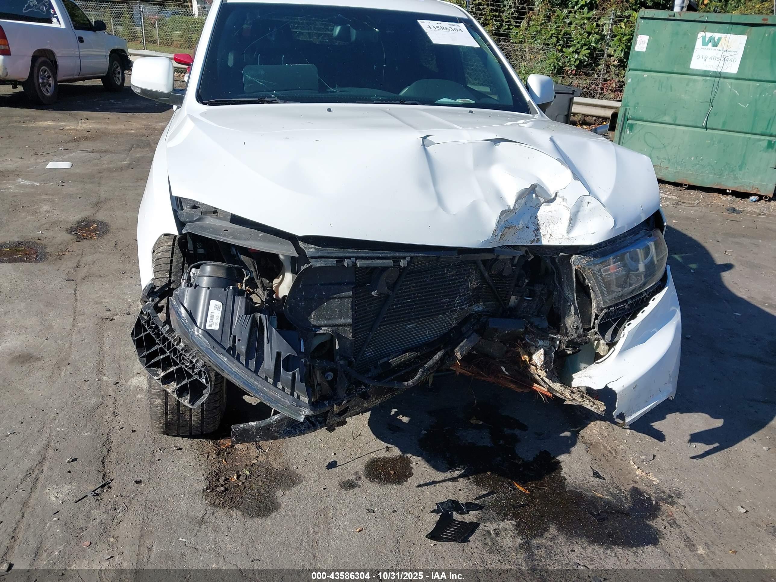 DODGE DURANGO image 6