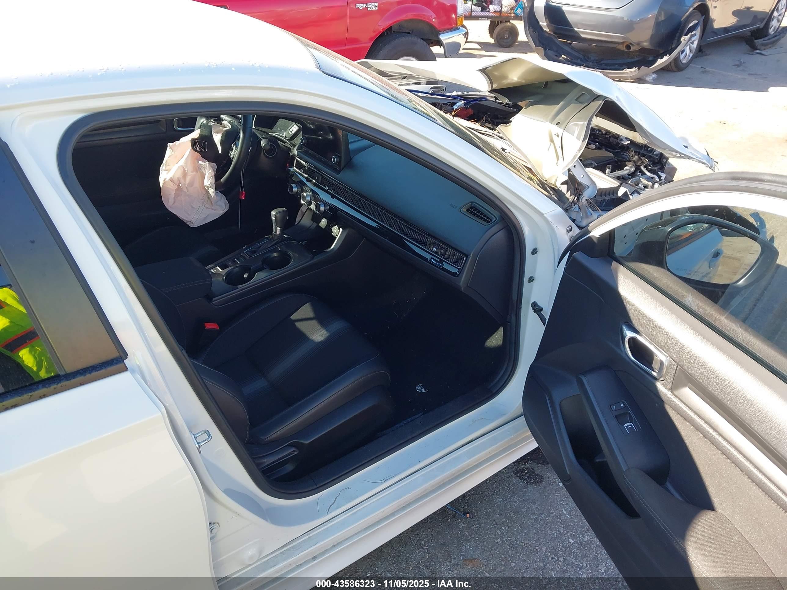 HONDA CIVIC image 5