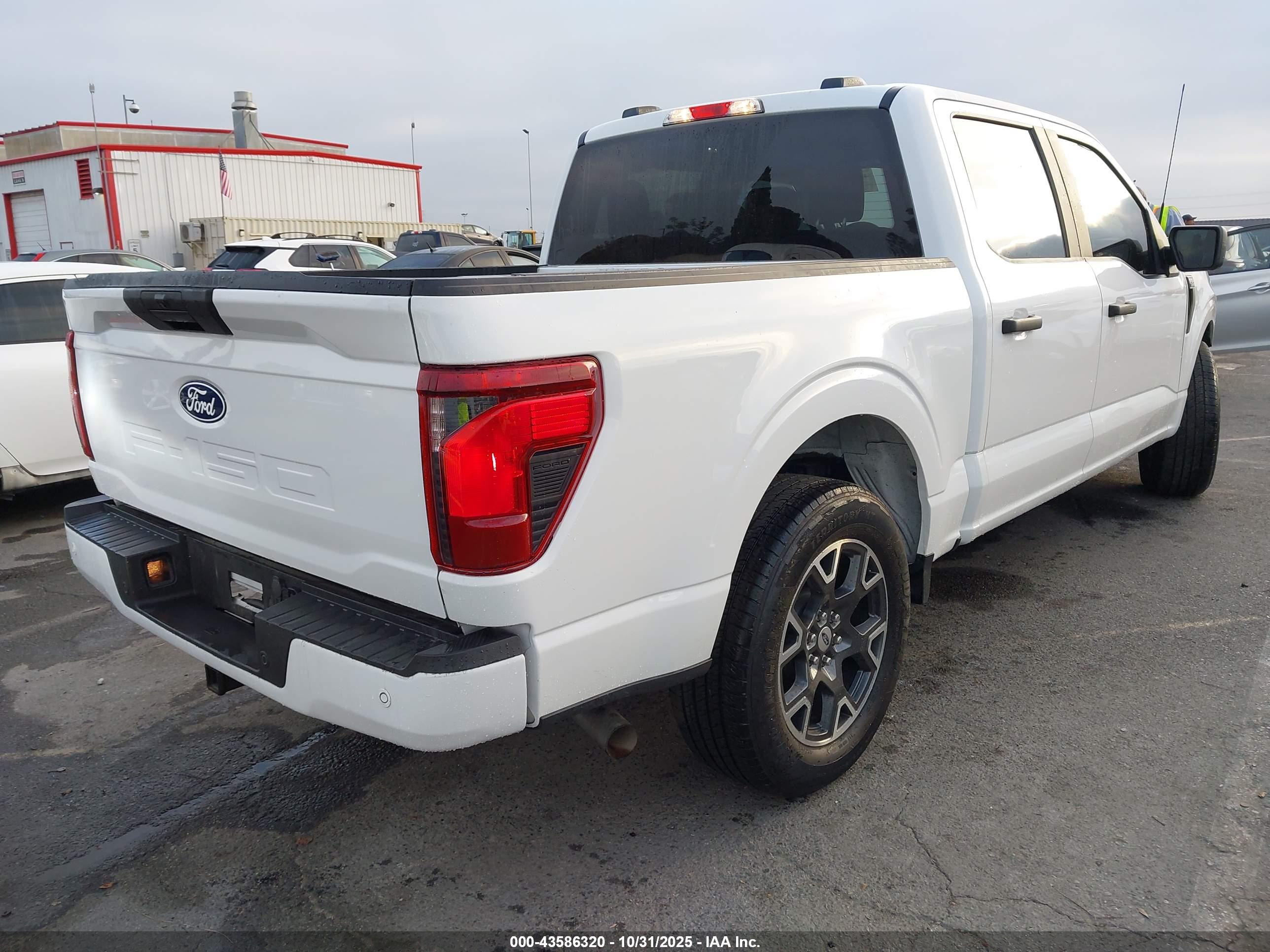 FORD F-150 image 4