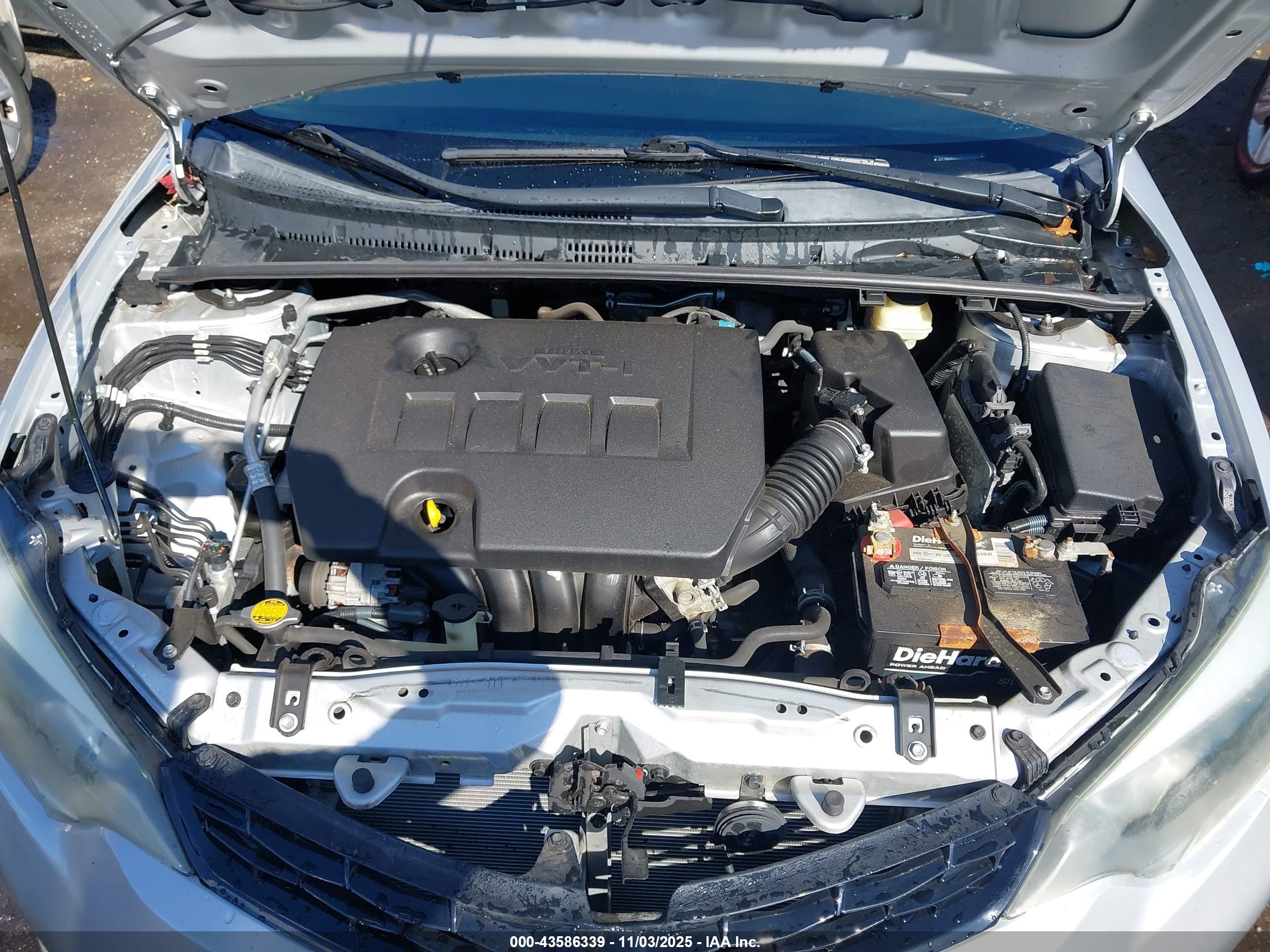 TOYOTA COROLLA image 10
