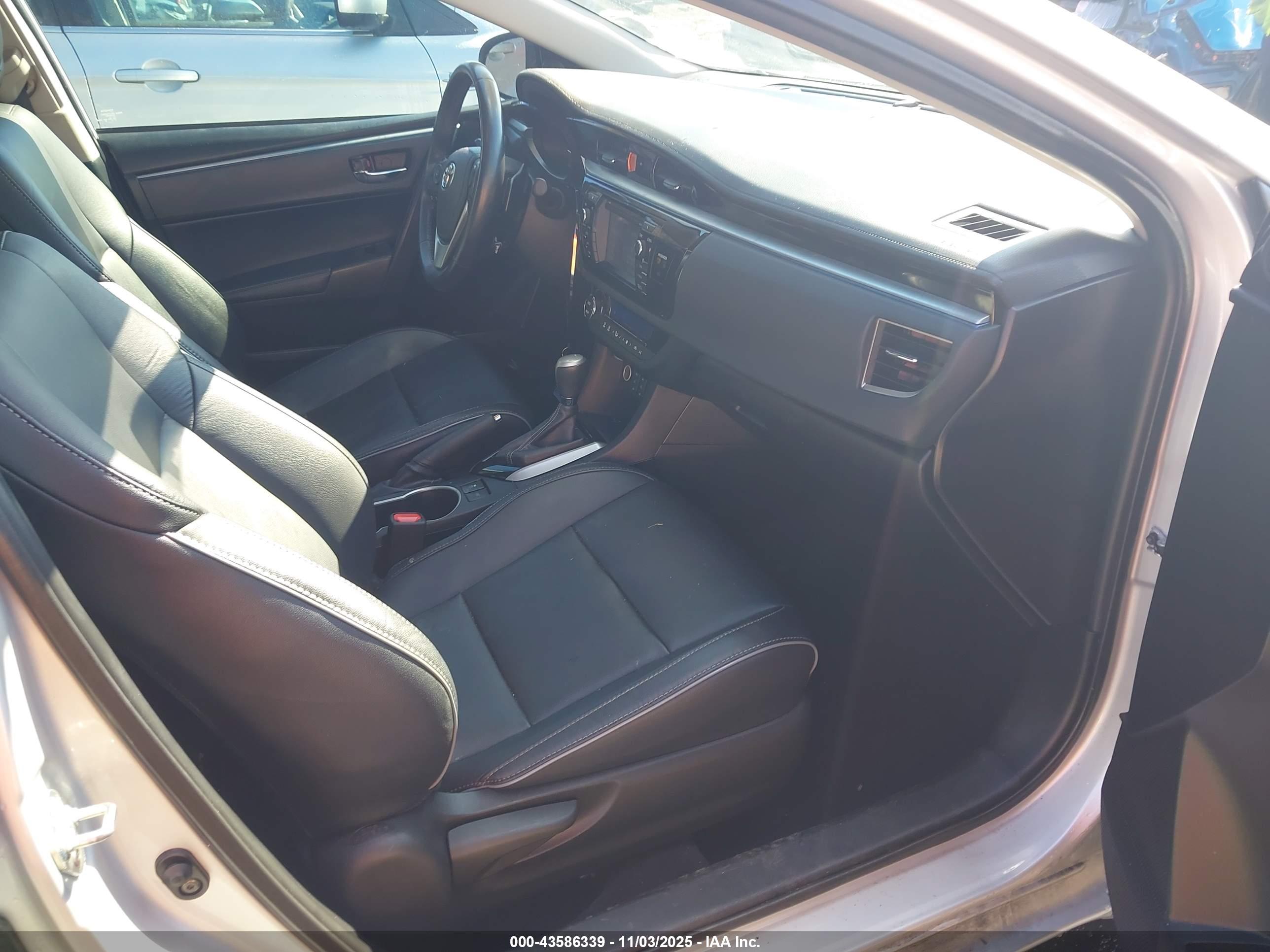 TOYOTA COROLLA image 5