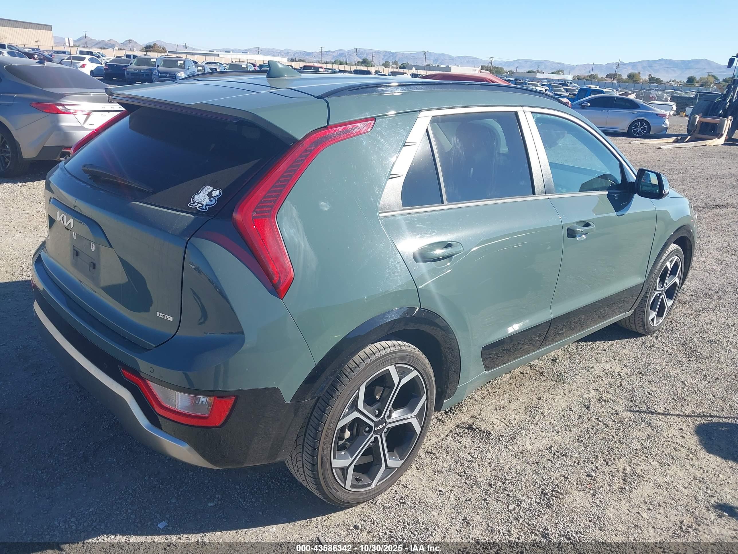 KIA NIRO image 4