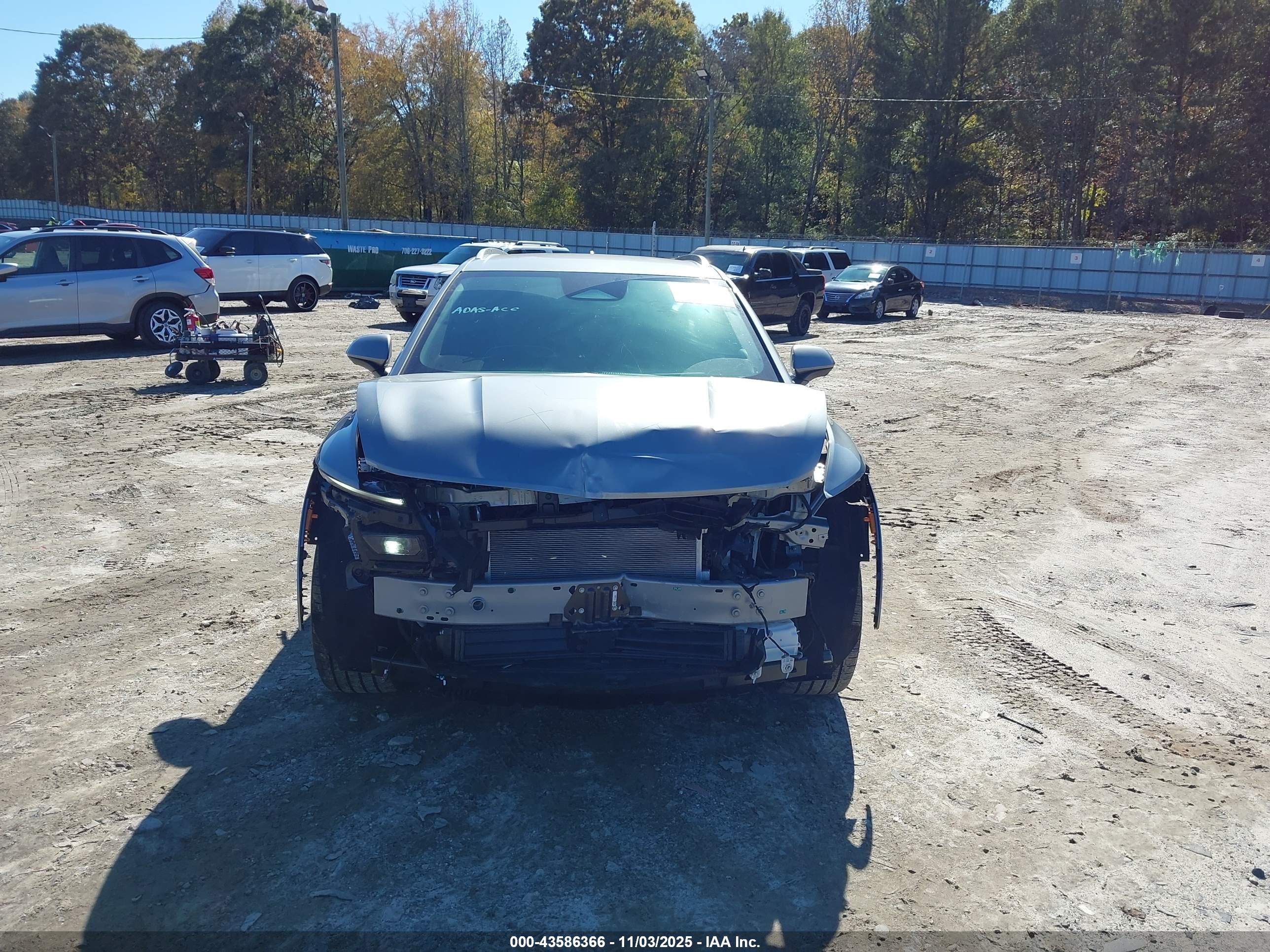 CHEVROLET EQUINOX image 6