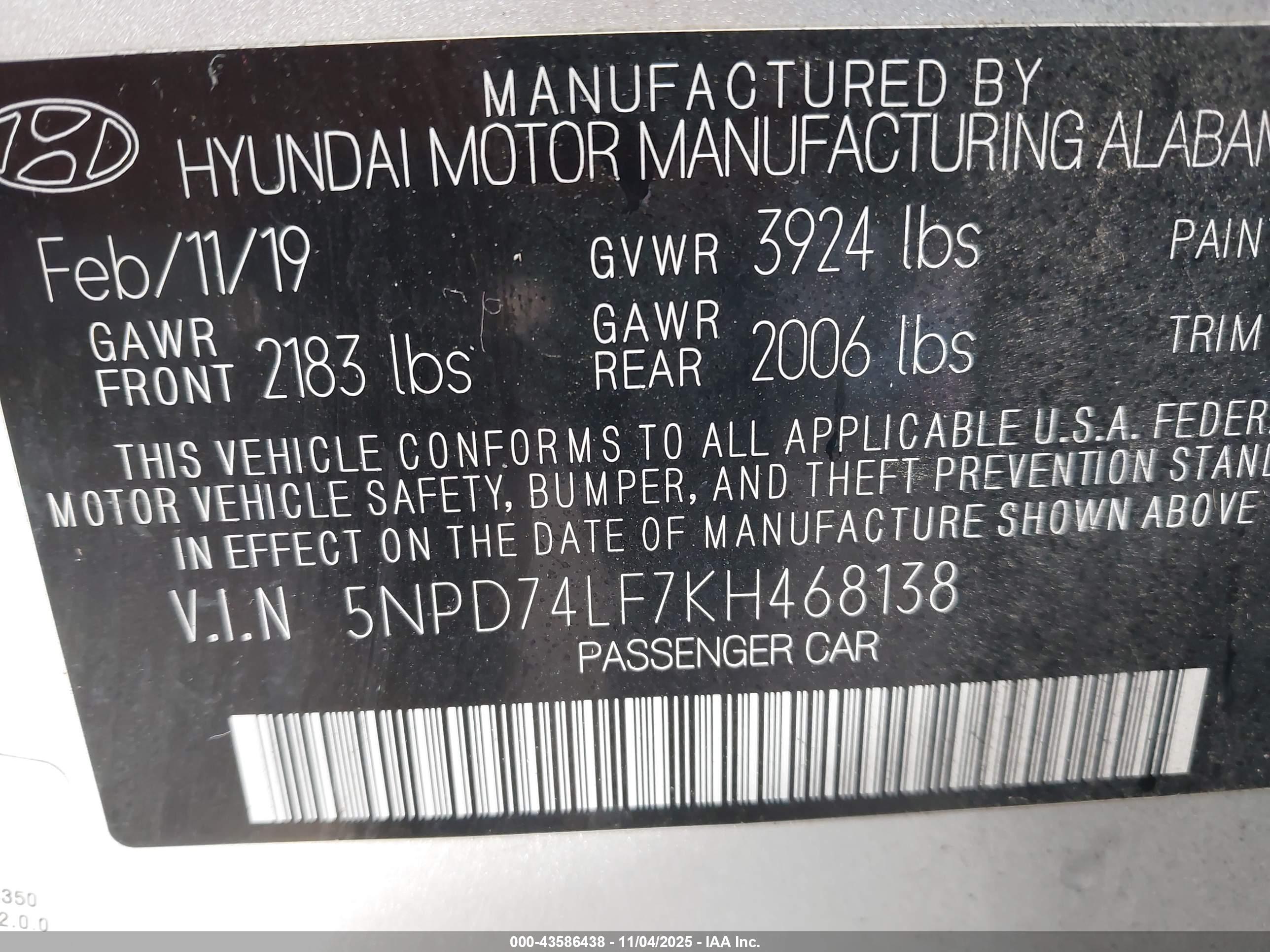 HYUNDAI ELANTRA image 9