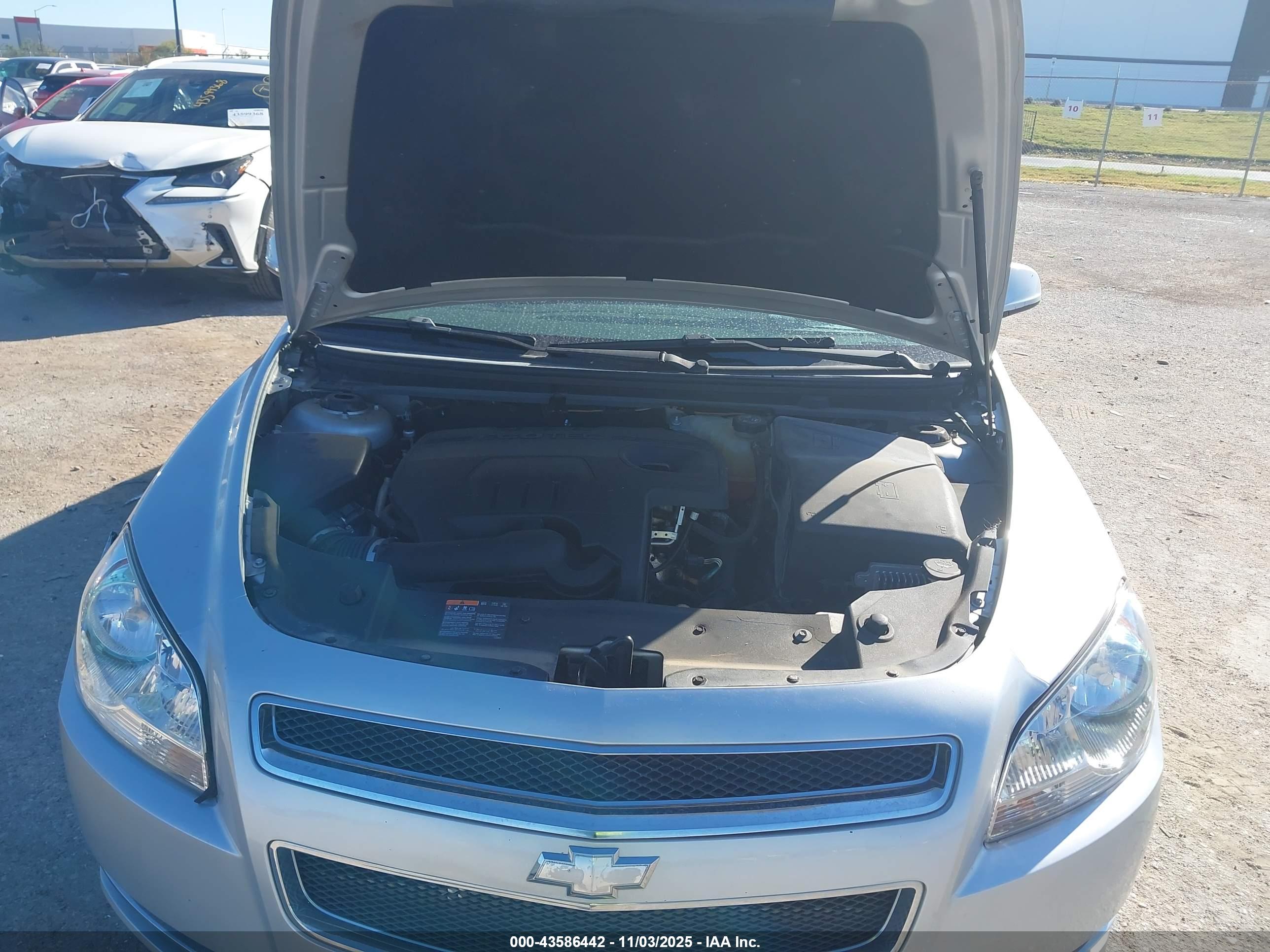 CHEVROLET MALIBU image 10