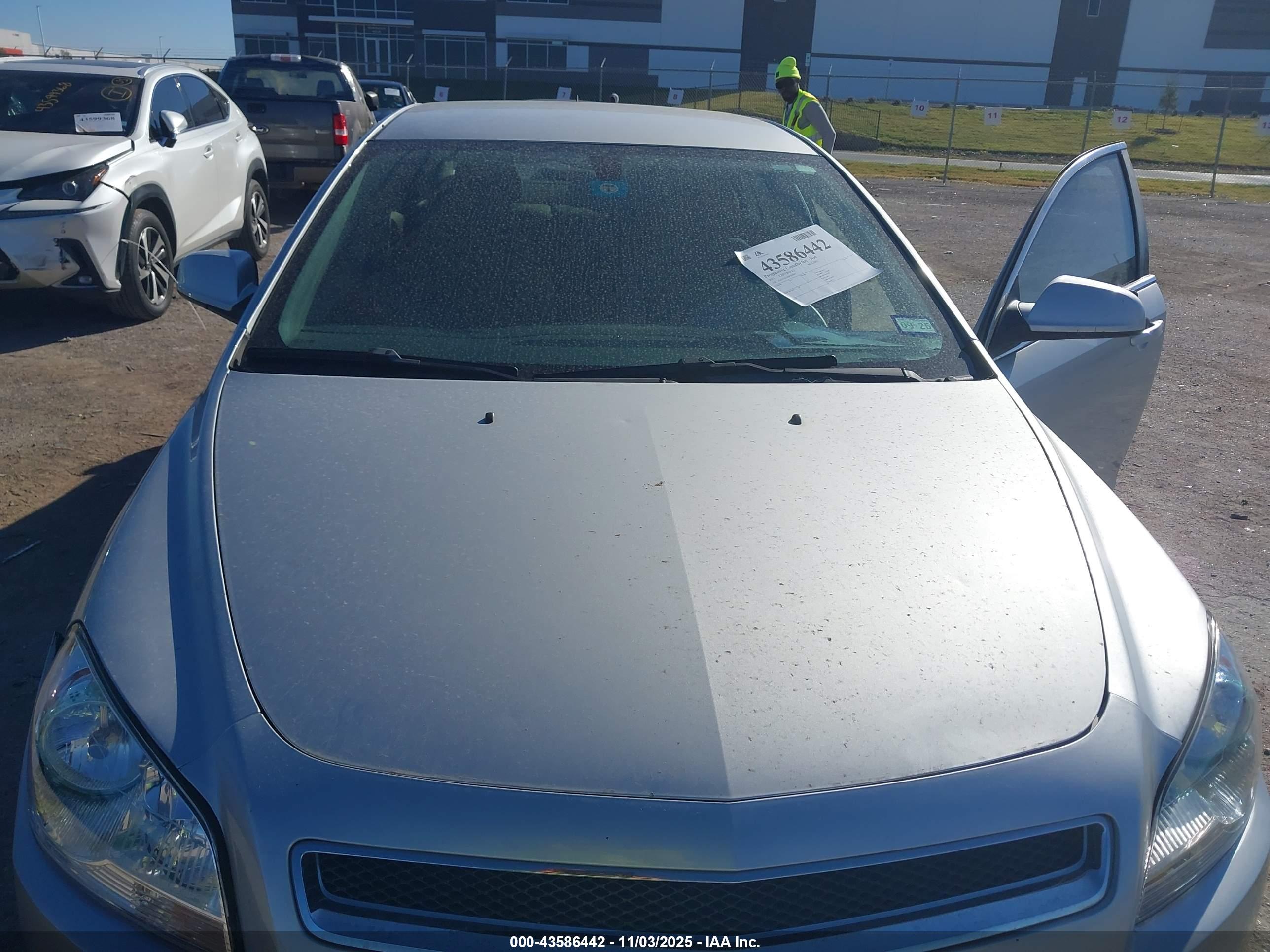 CHEVROLET MALIBU image 6