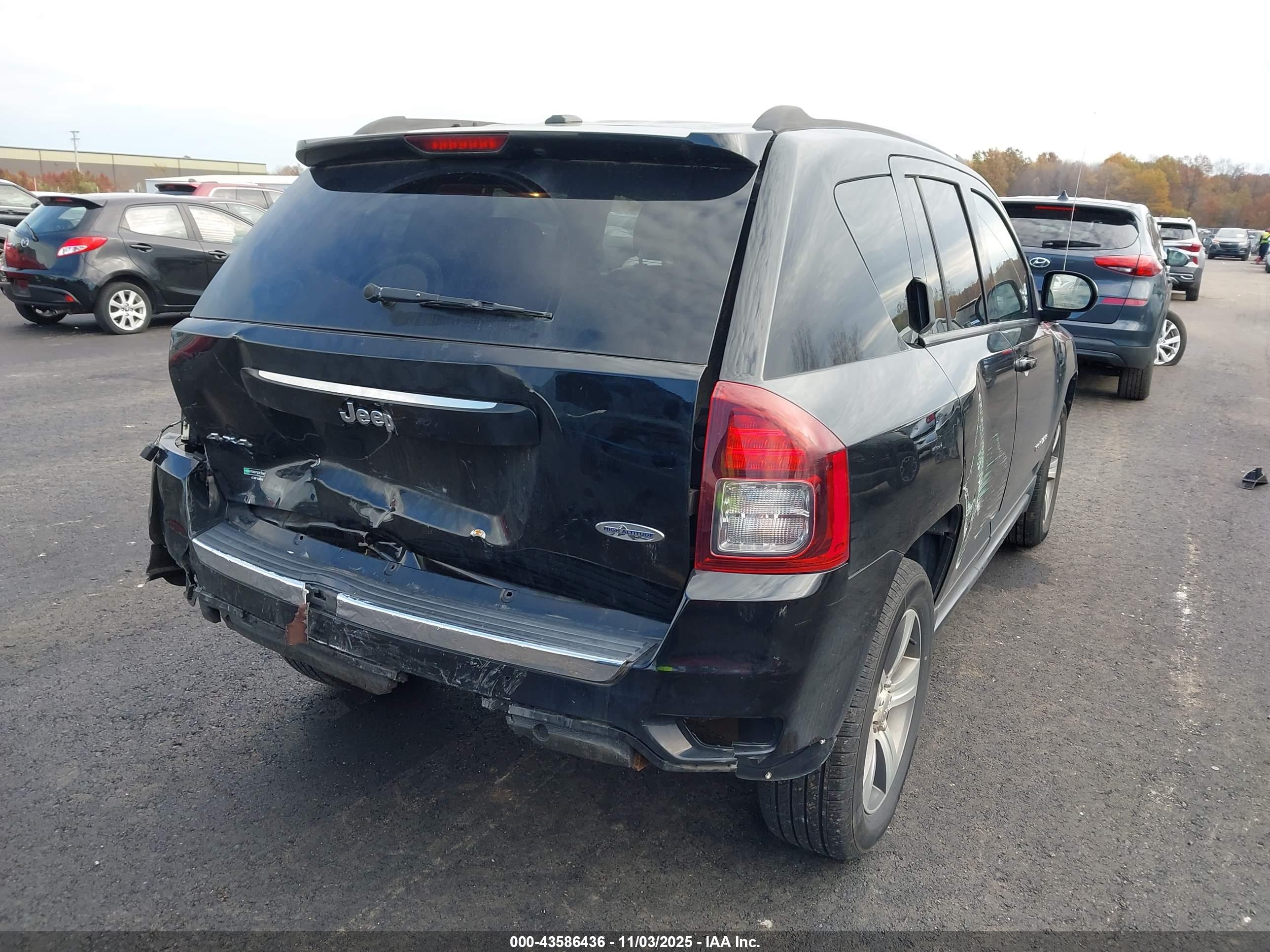 JEEP COMPASS image 4