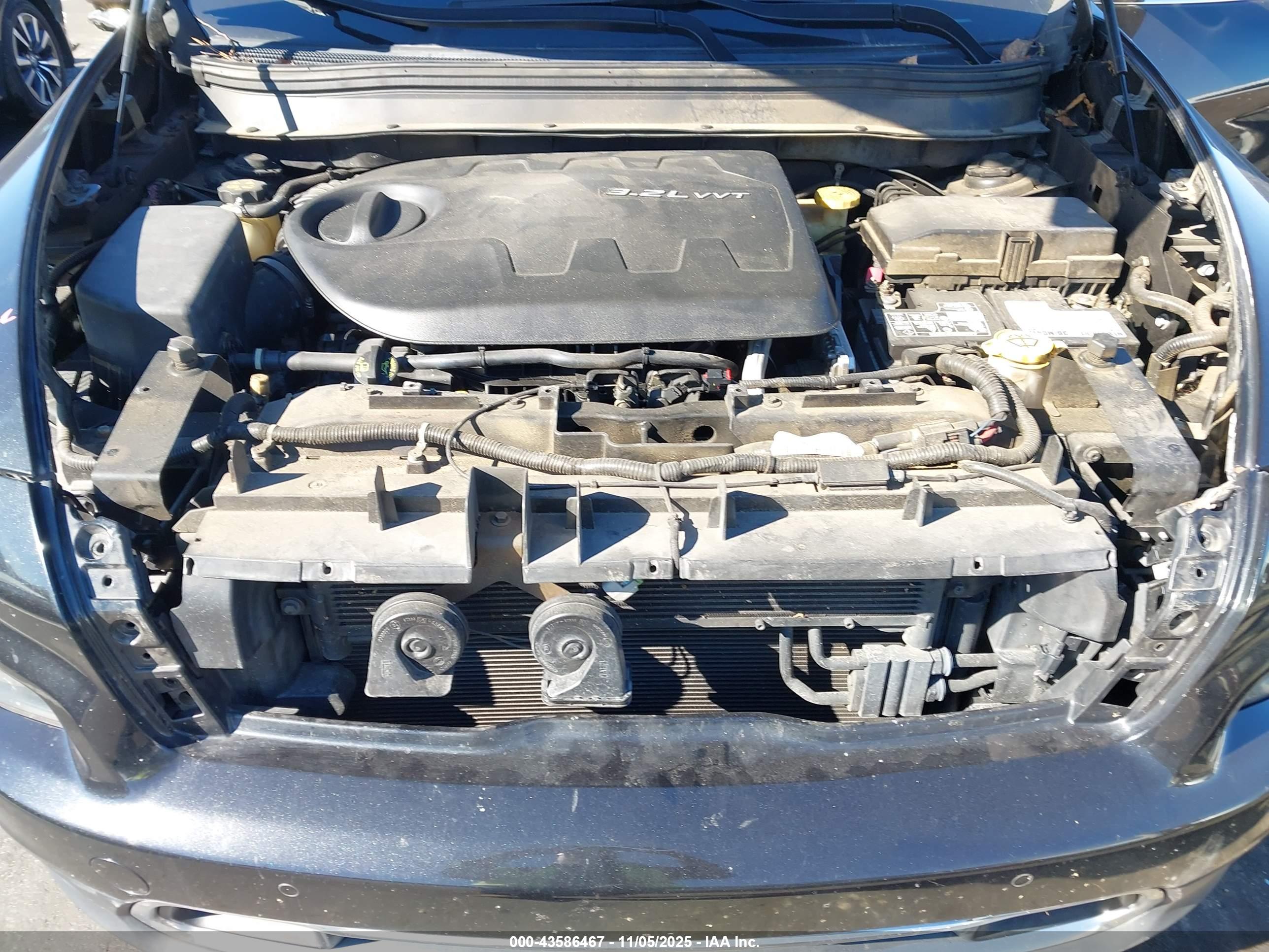 JEEP CHEROKEE image 10
