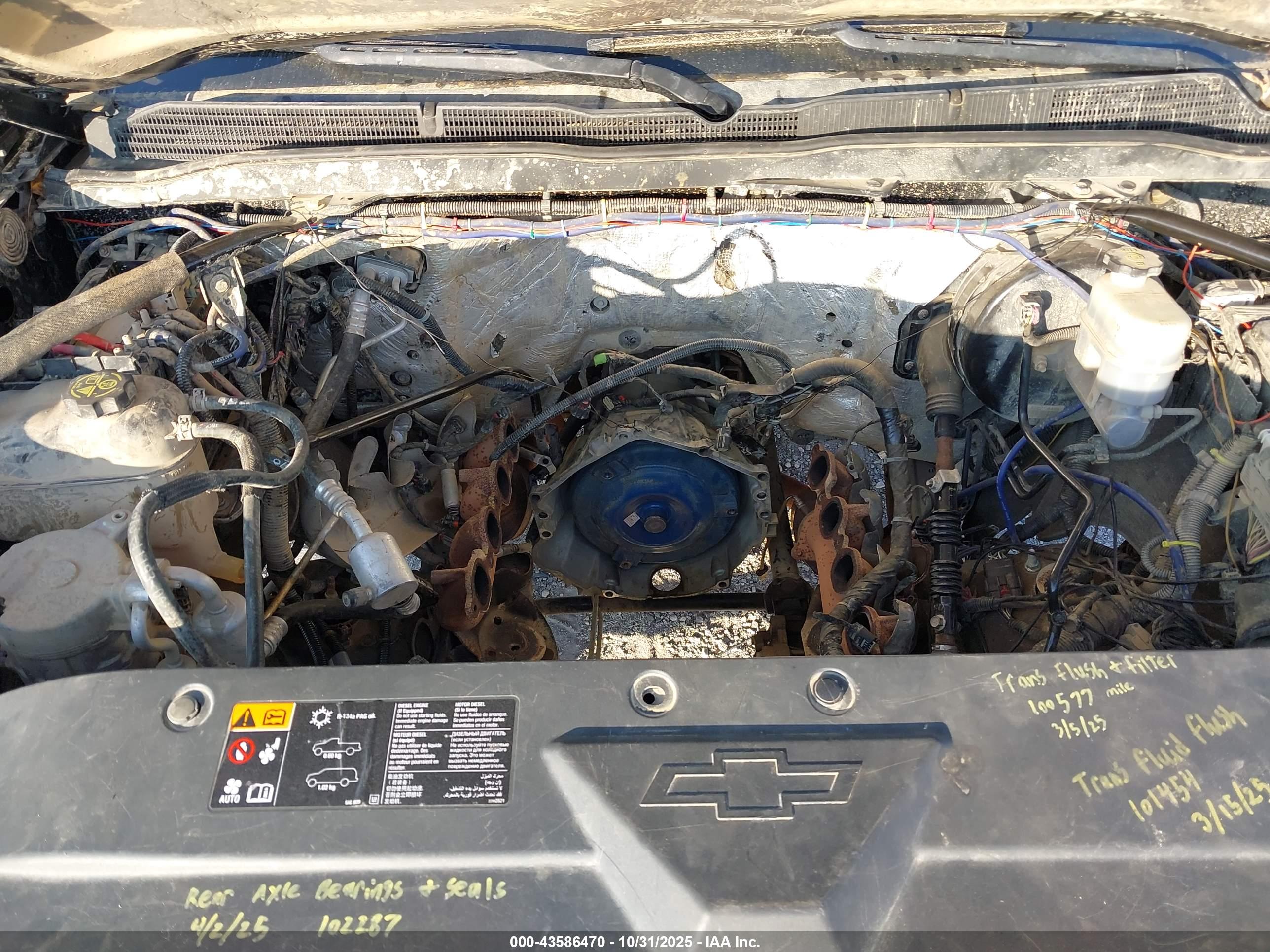 CHEVROLET SILVERADO image 10