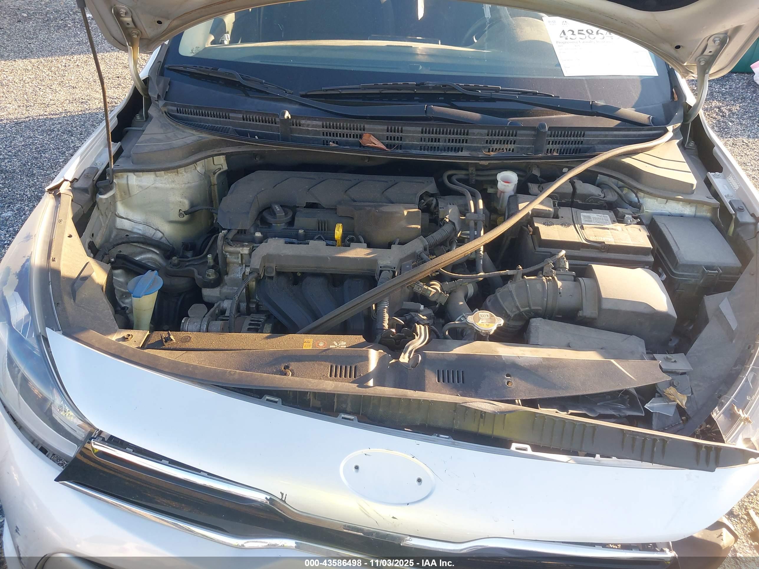 KIA RIO image 10