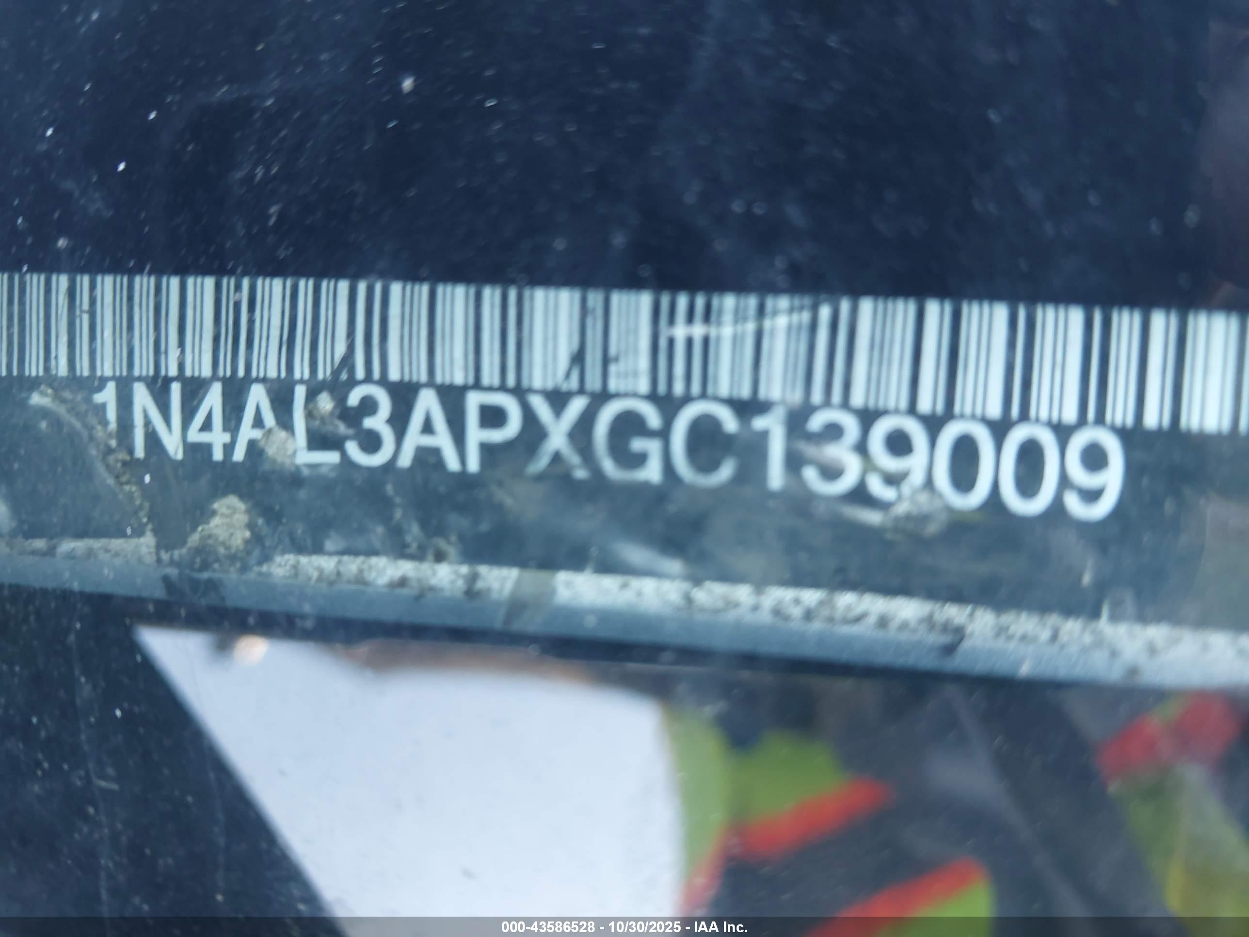 NISSAN ALTIMA image 9
