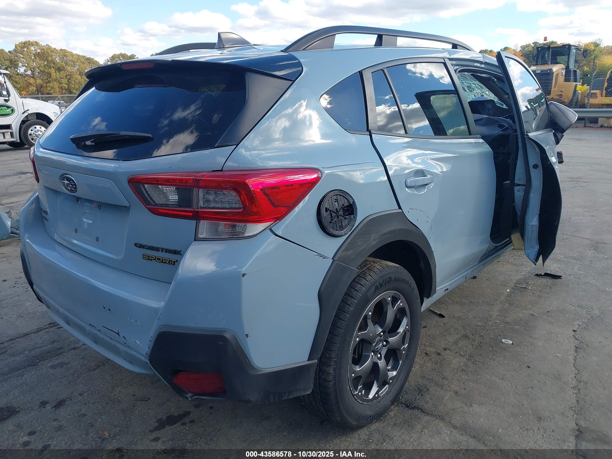 SUBARU CROSSTREK image 4