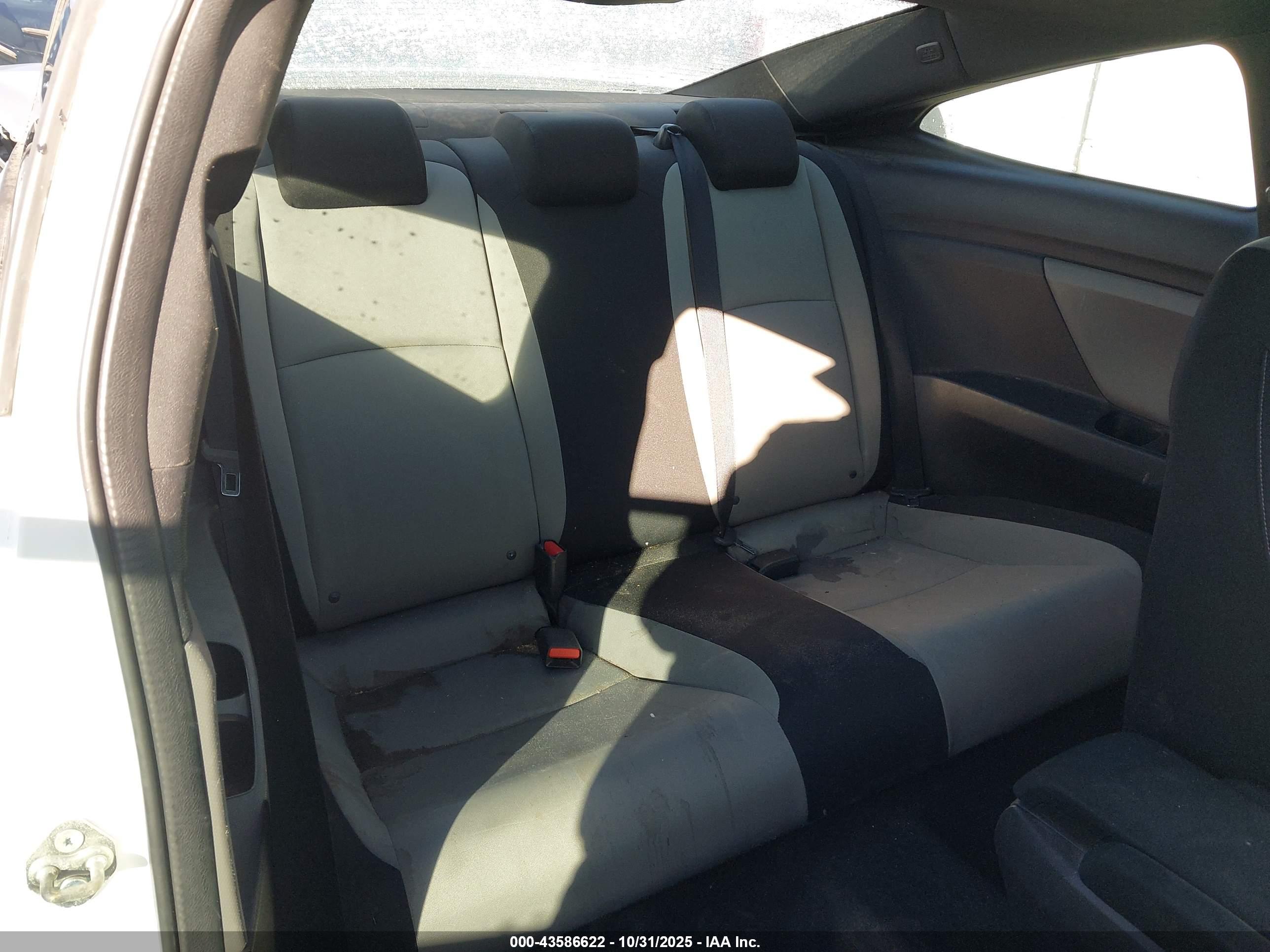 HONDA CIVIC image 8