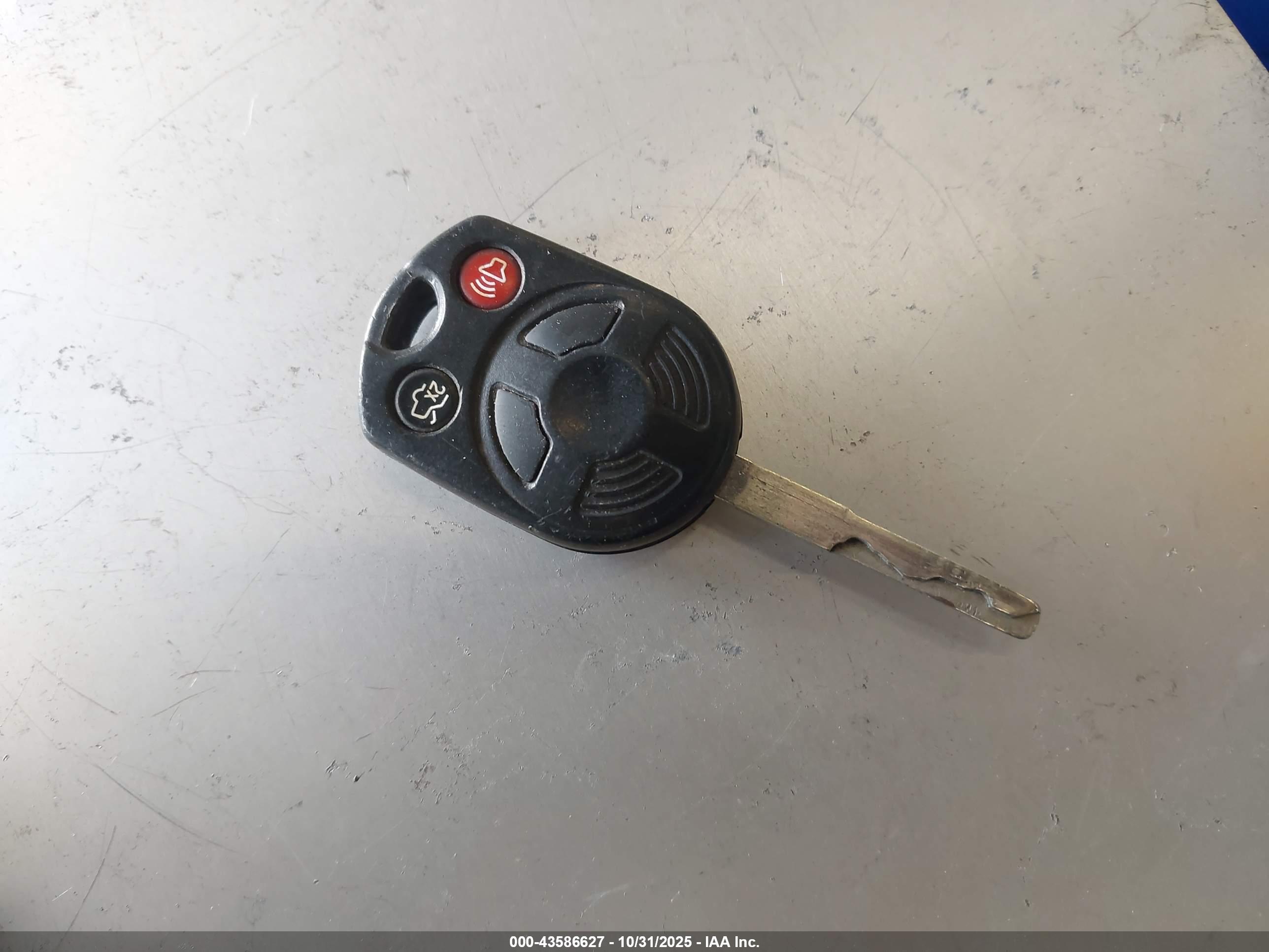 FORD FOCUS image 11