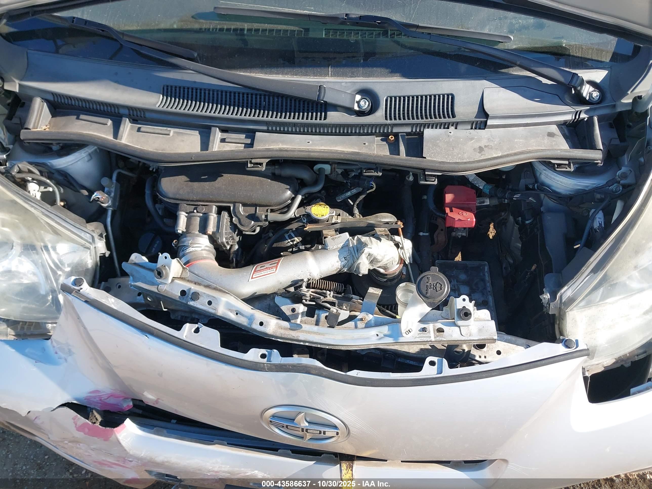 SCION IQ image 10