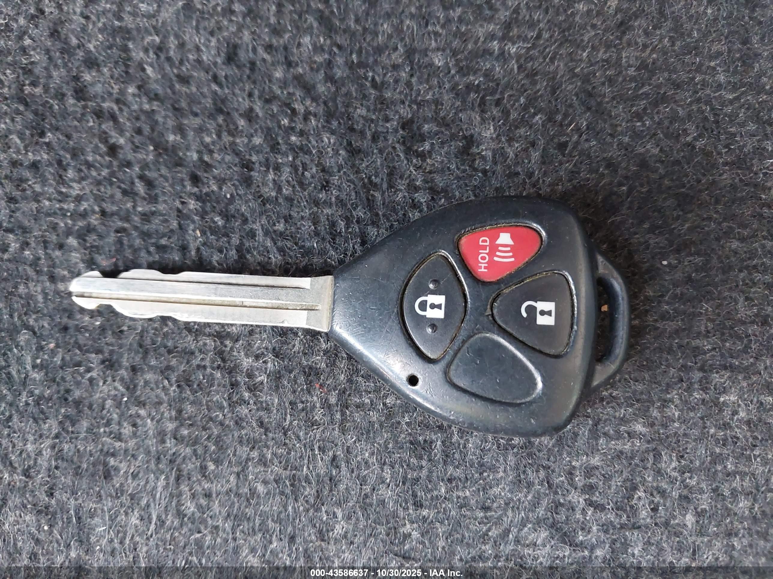 SCION IQ image 11