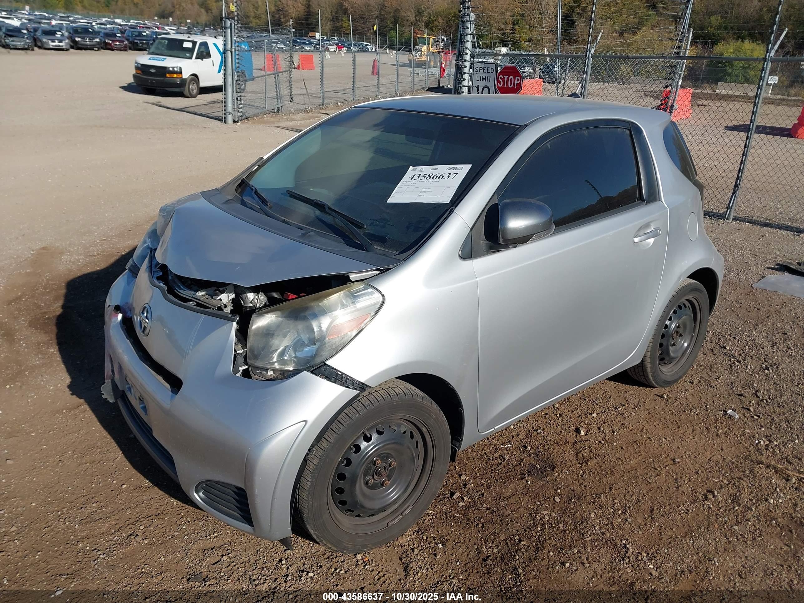 SCION IQ image 2