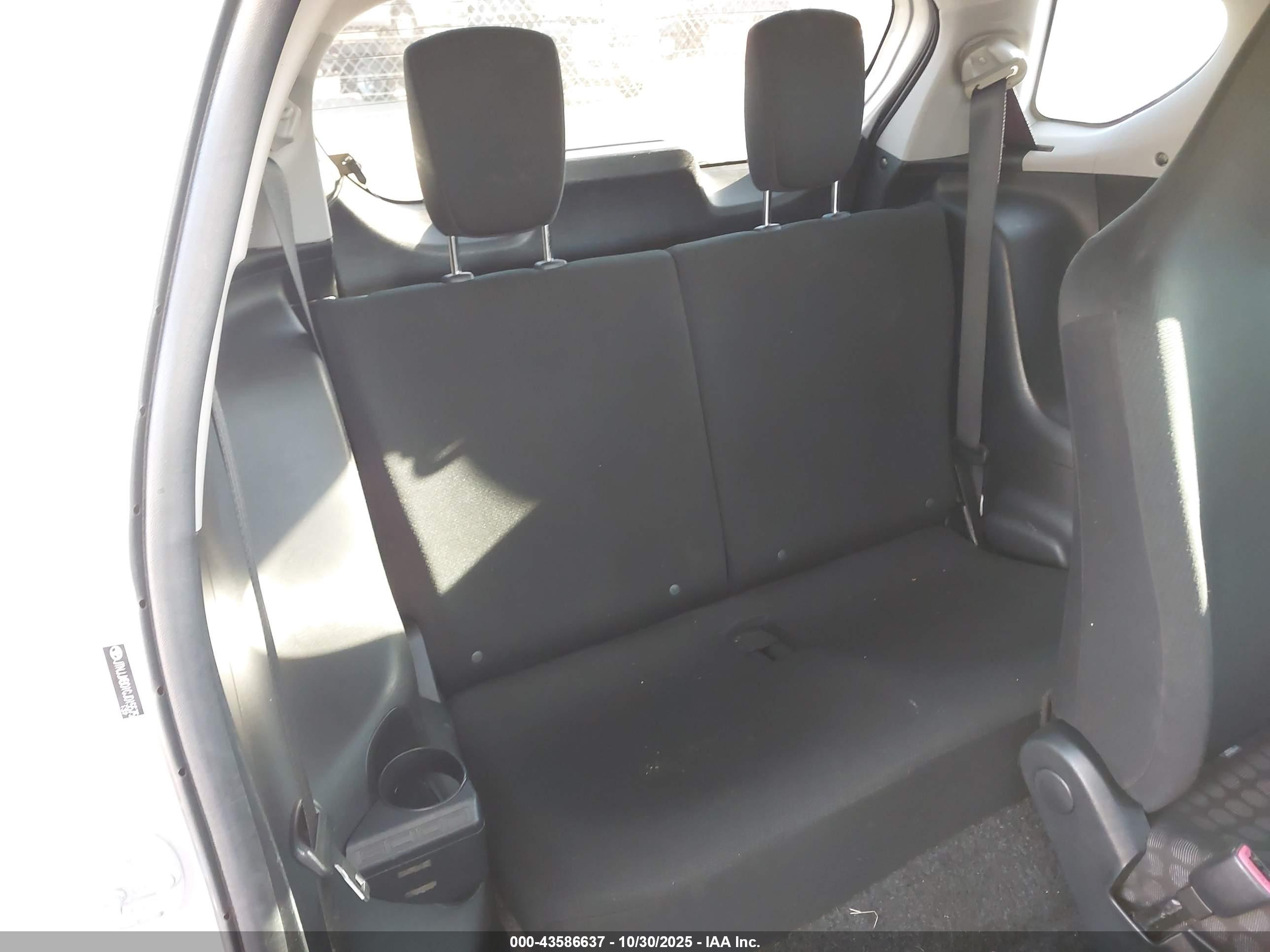SCION IQ image 8