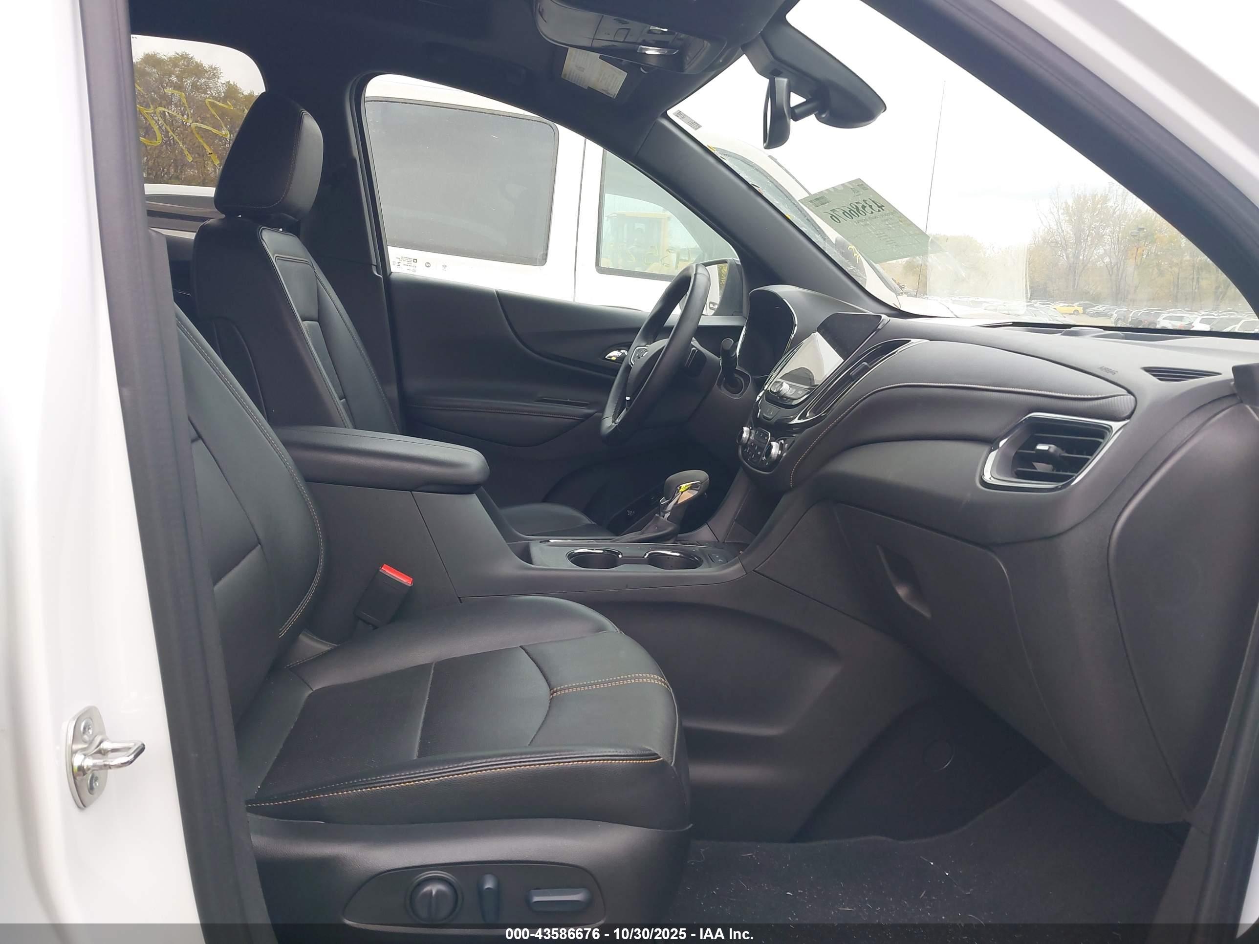 CHEVROLET EQUINOX image 5