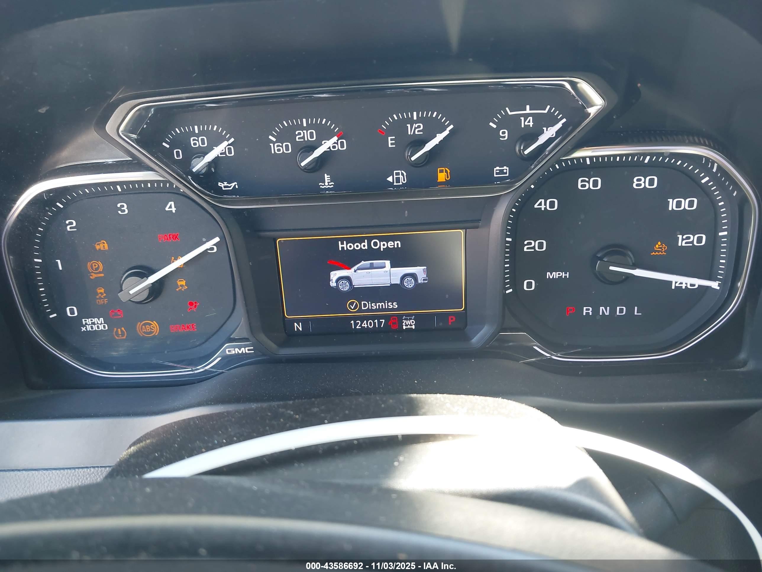 GMC SIERRA image 6