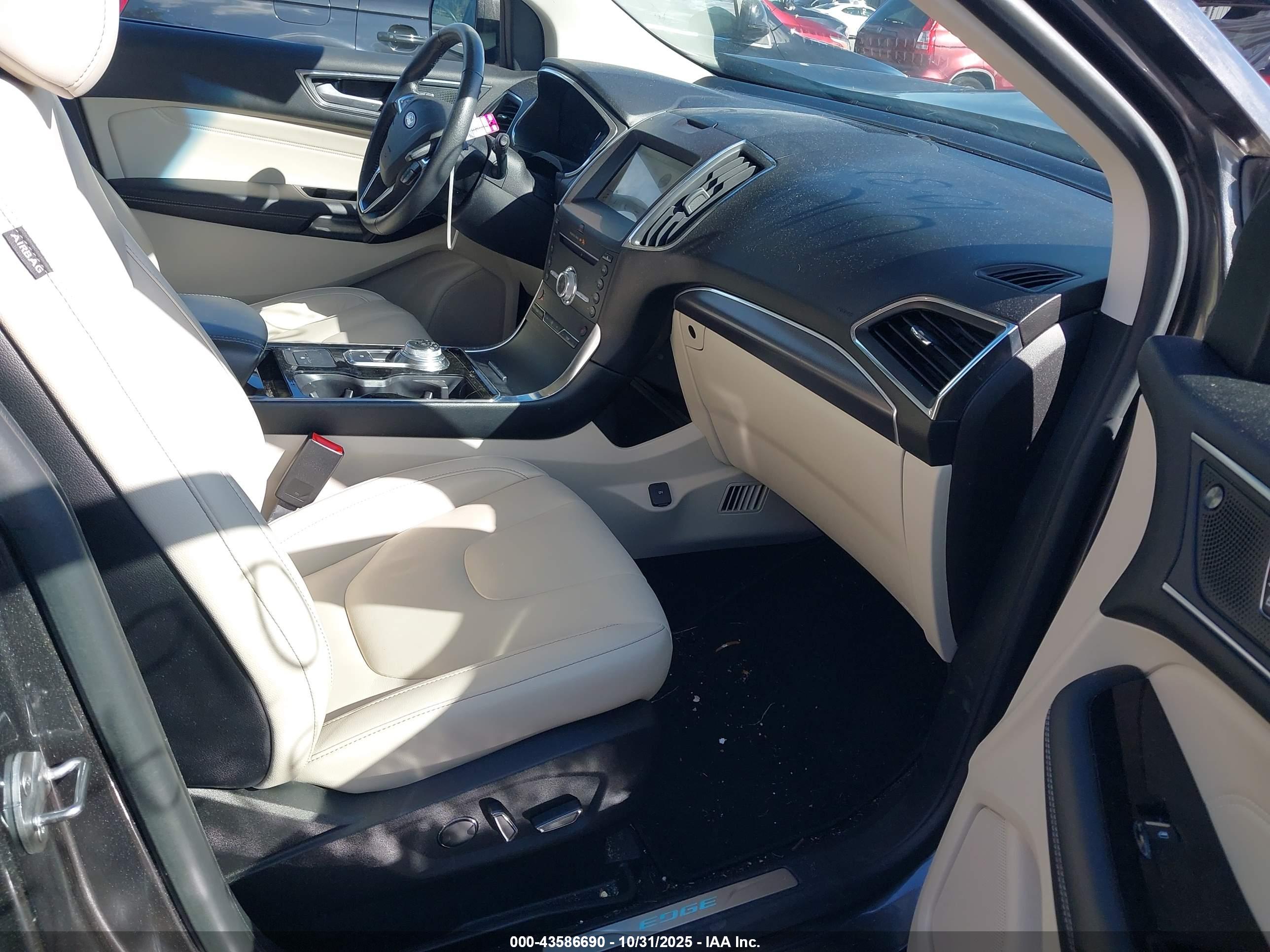 FORD EDGE image 5