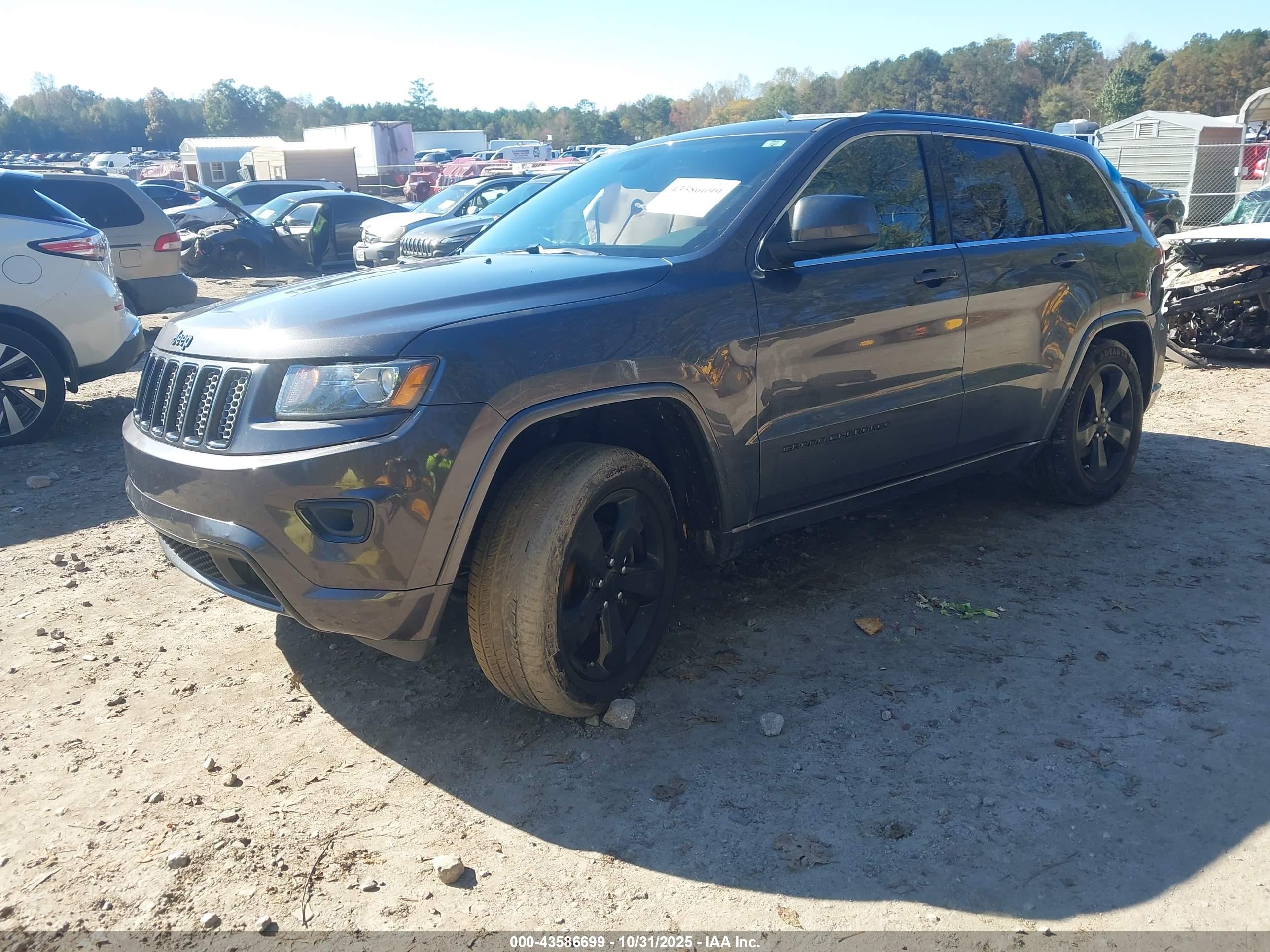 JEEP GRAND image 2