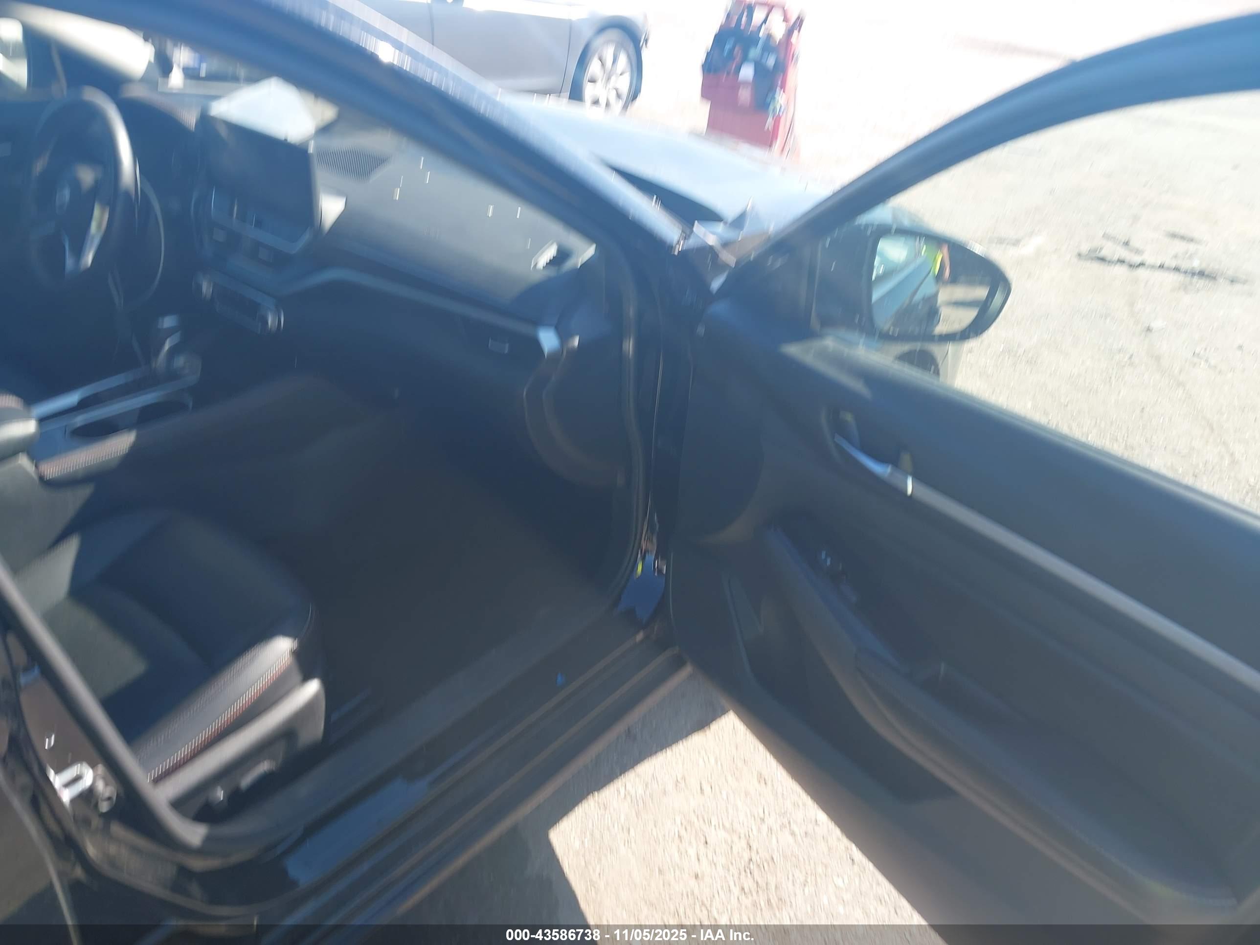 NISSAN ALTIMA image 5