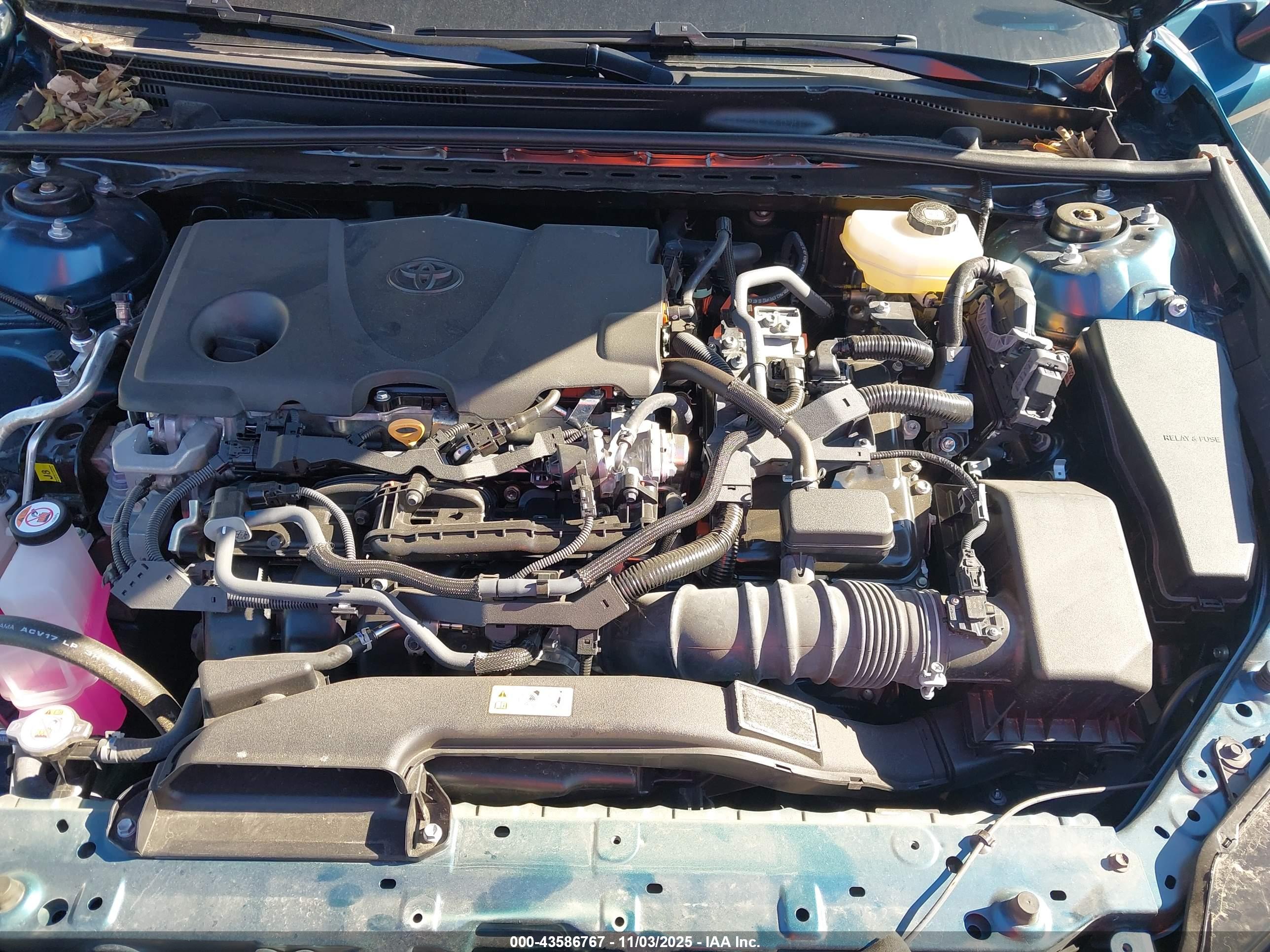 TOYOTA CAMRY image 10