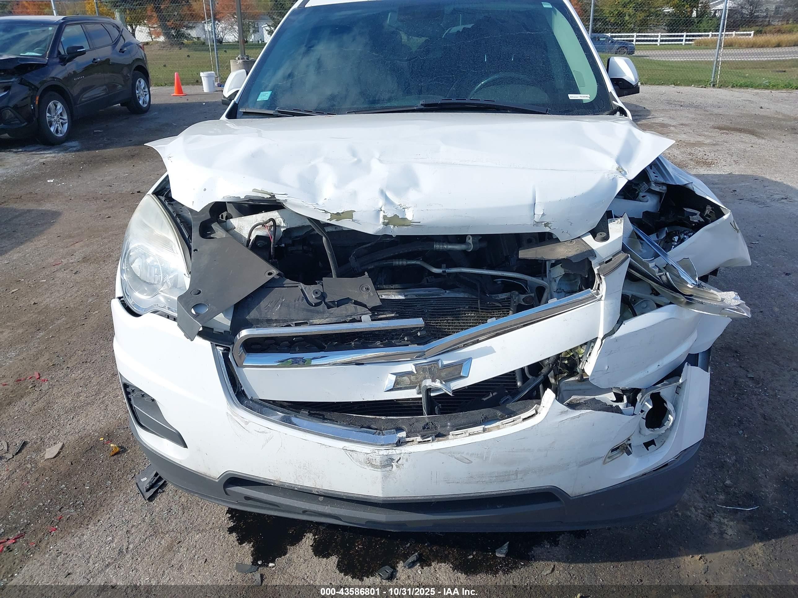 CHEVROLET EQUINOX image 6