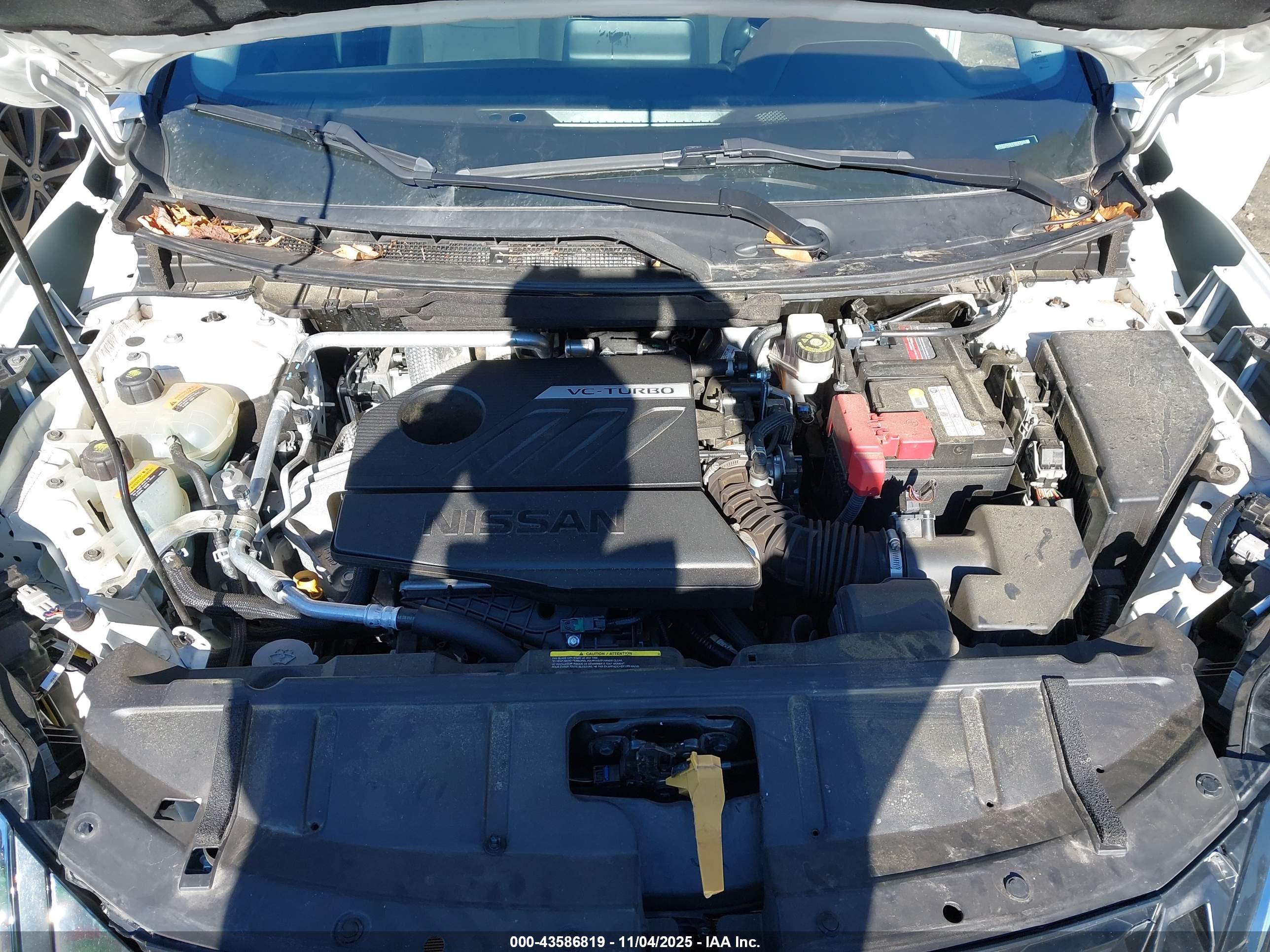 NISSAN ROGUE image 10