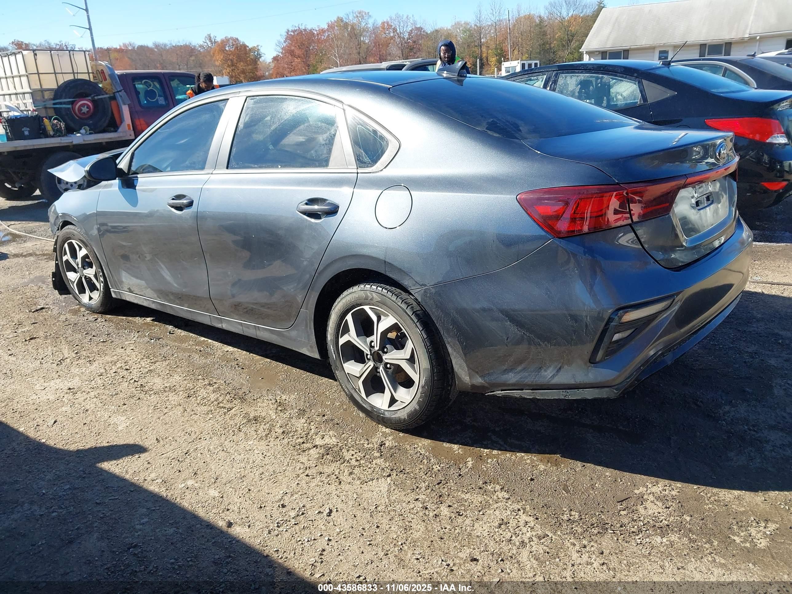 KIA FORTE image 3