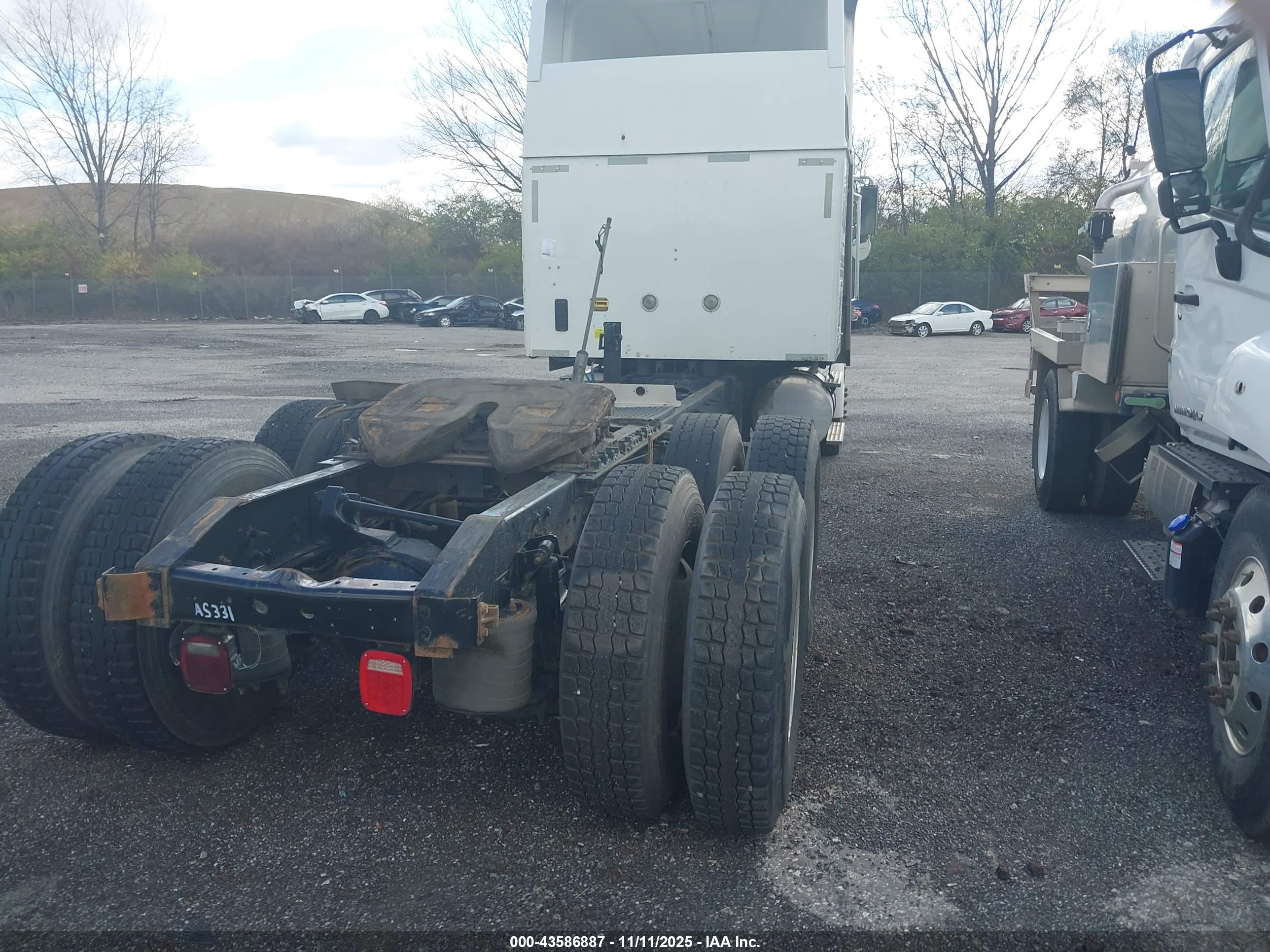 INTERNATIONAL 9200 image 4