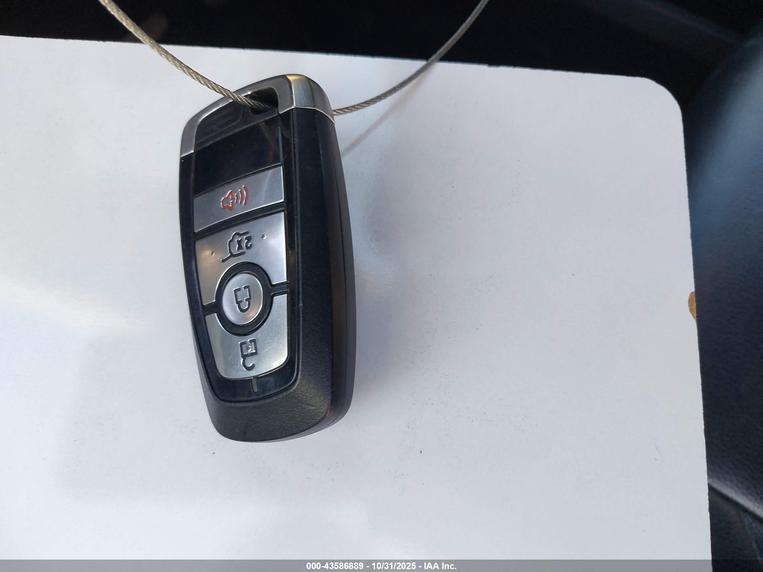 FORD EXPEDITION image 11