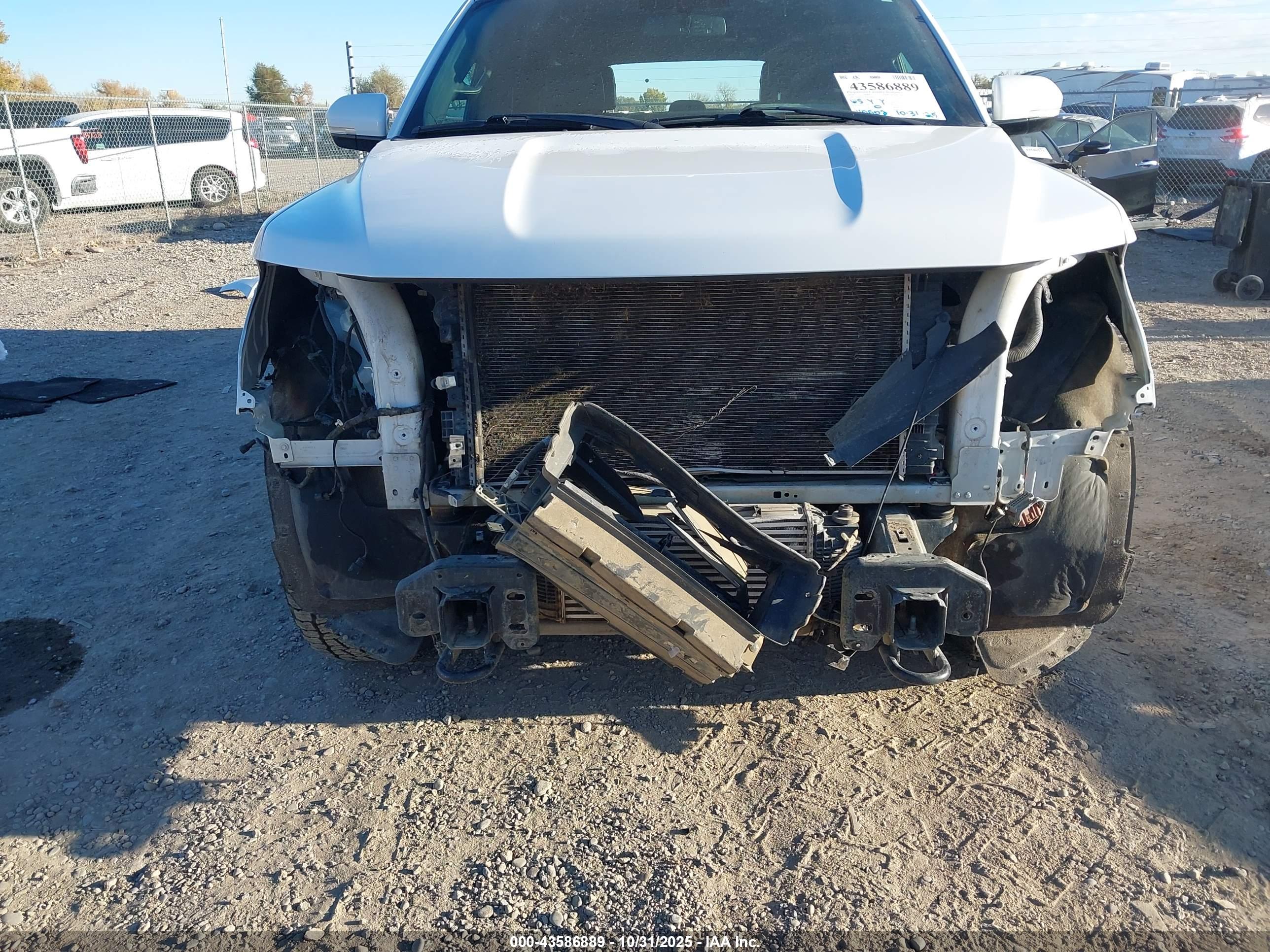 FORD EXPEDITION image 6