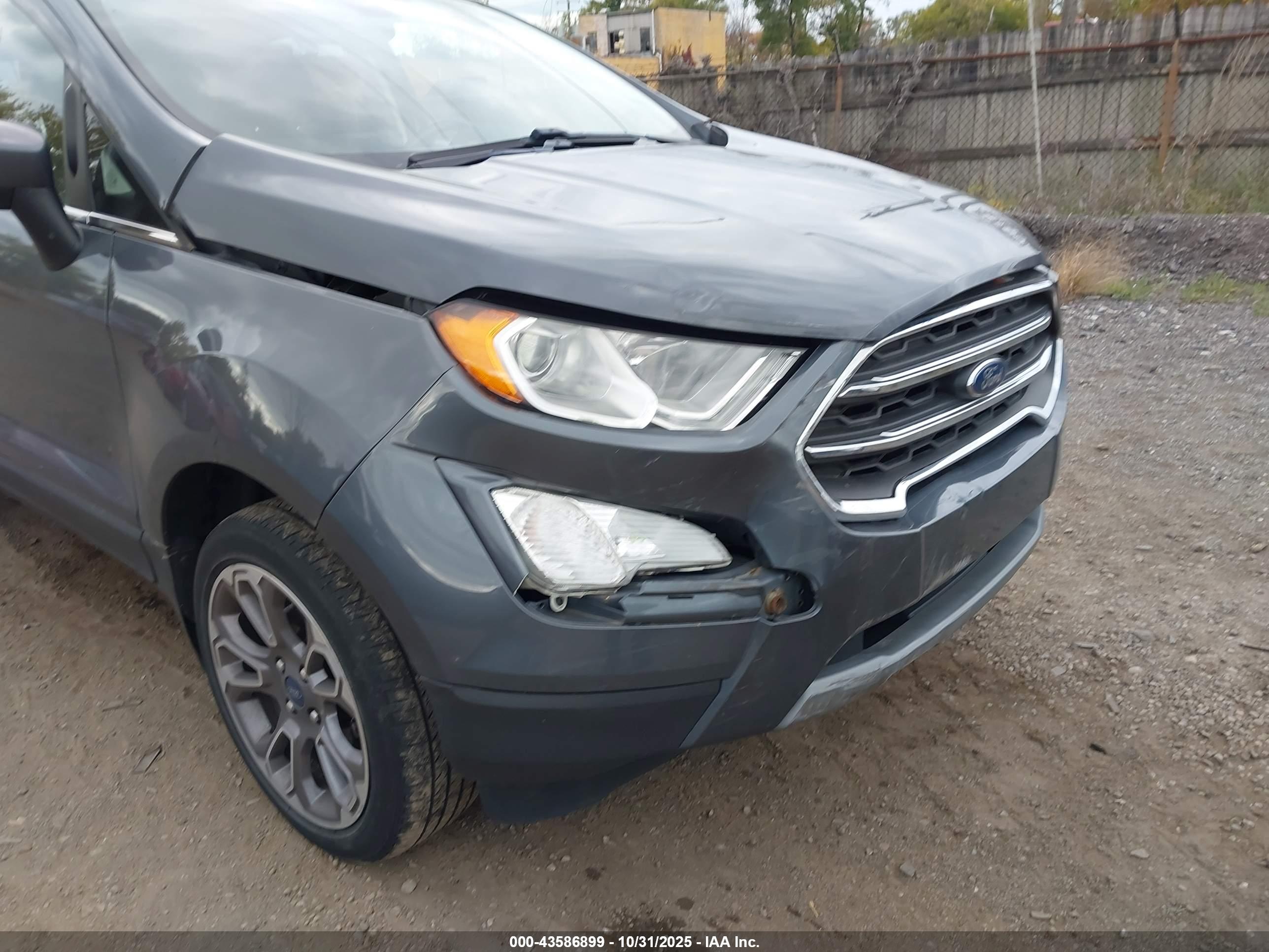 FORD ECOSPORT image 6