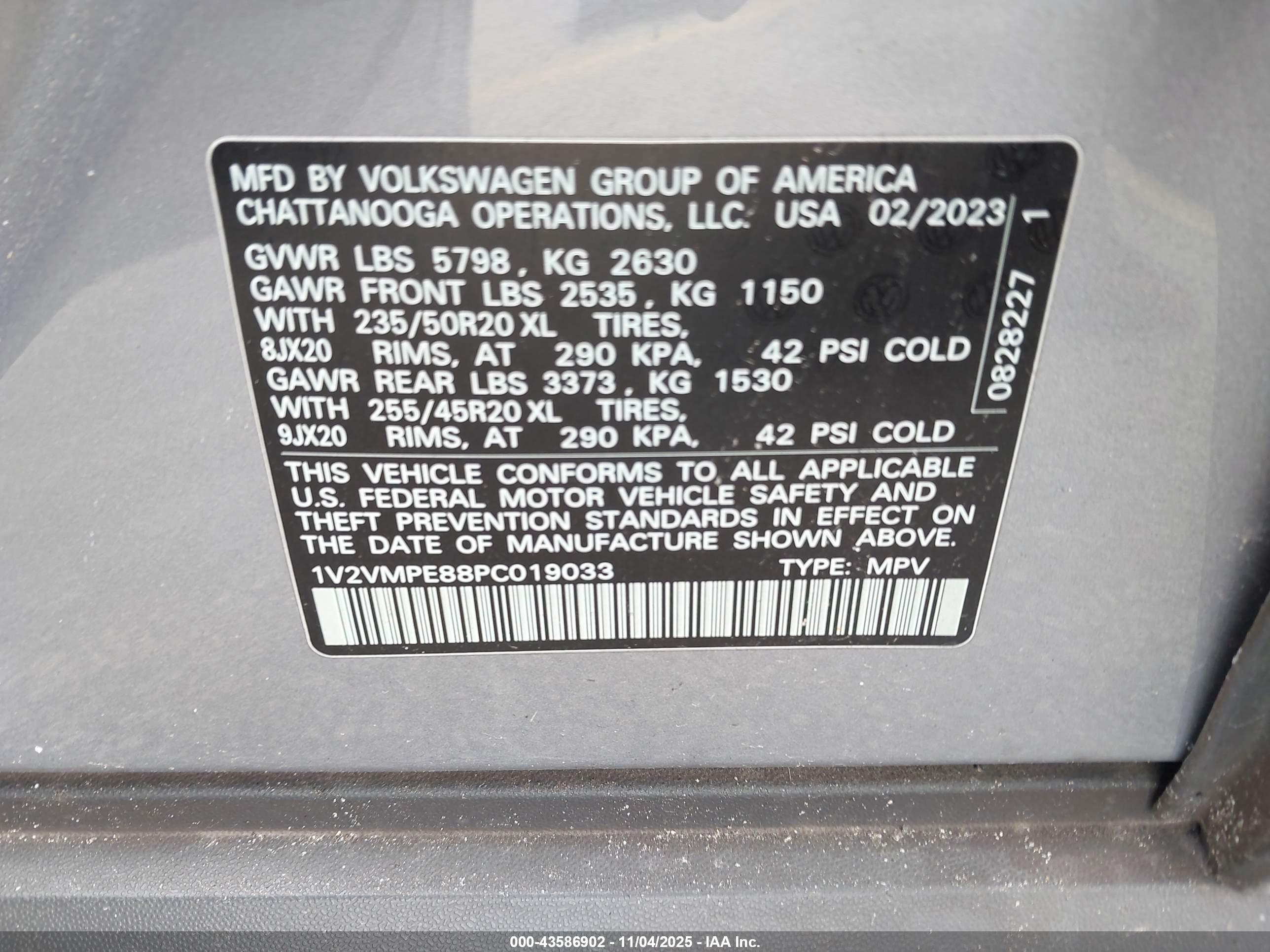 VOLKSWAGEN ID.4 image 9