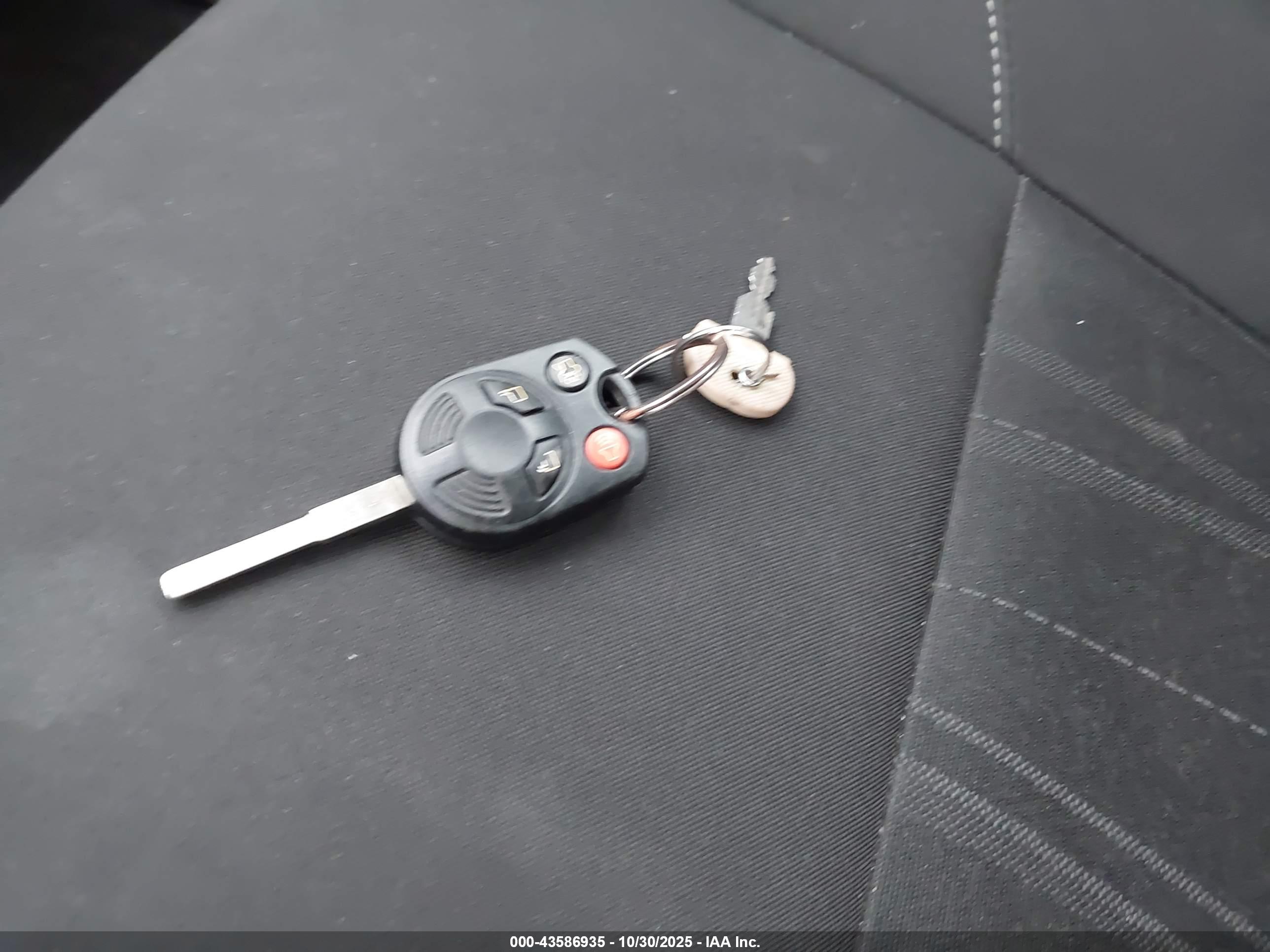 FORD FOCUS image 11