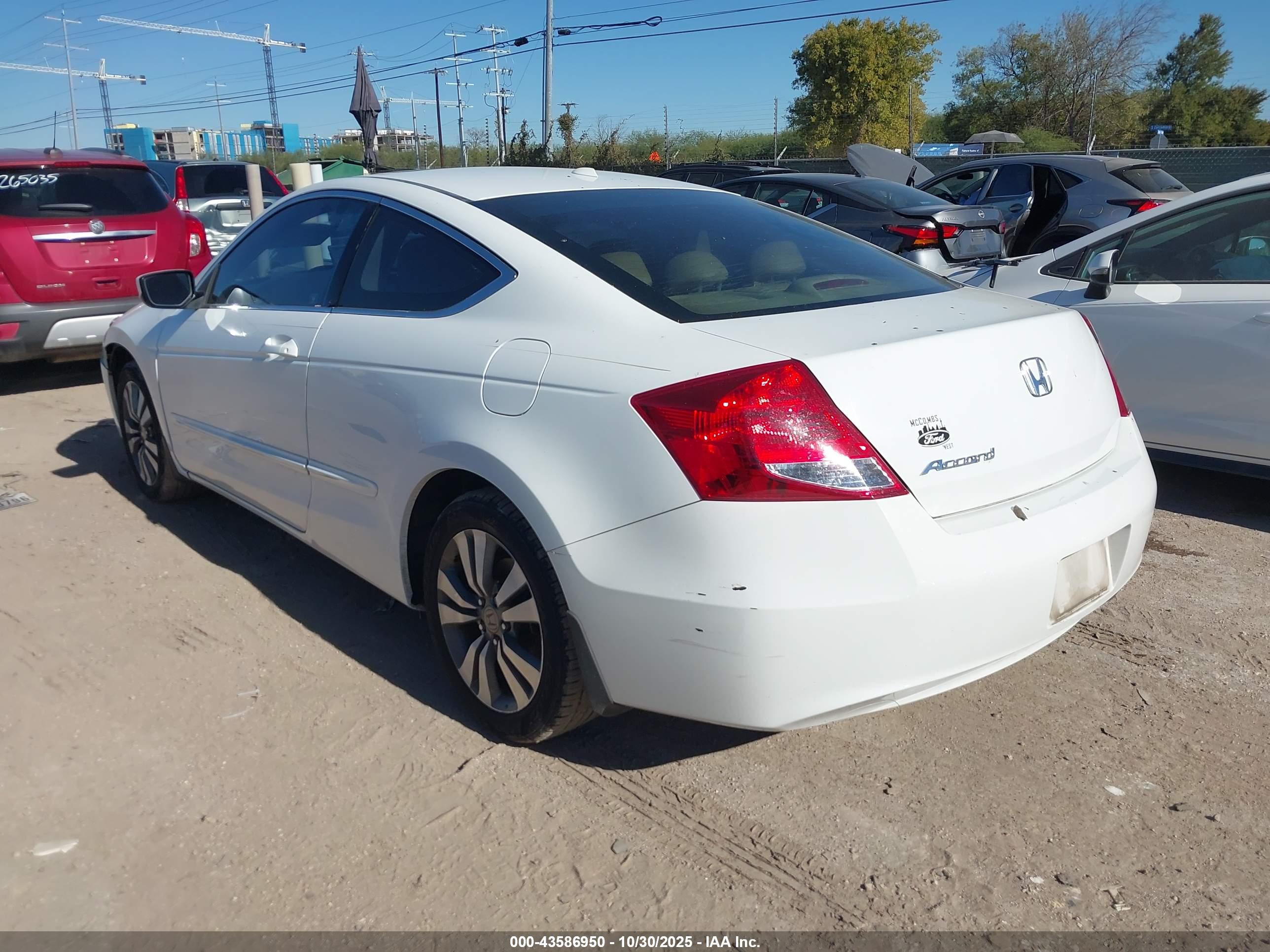 HONDA ACCORD image 3