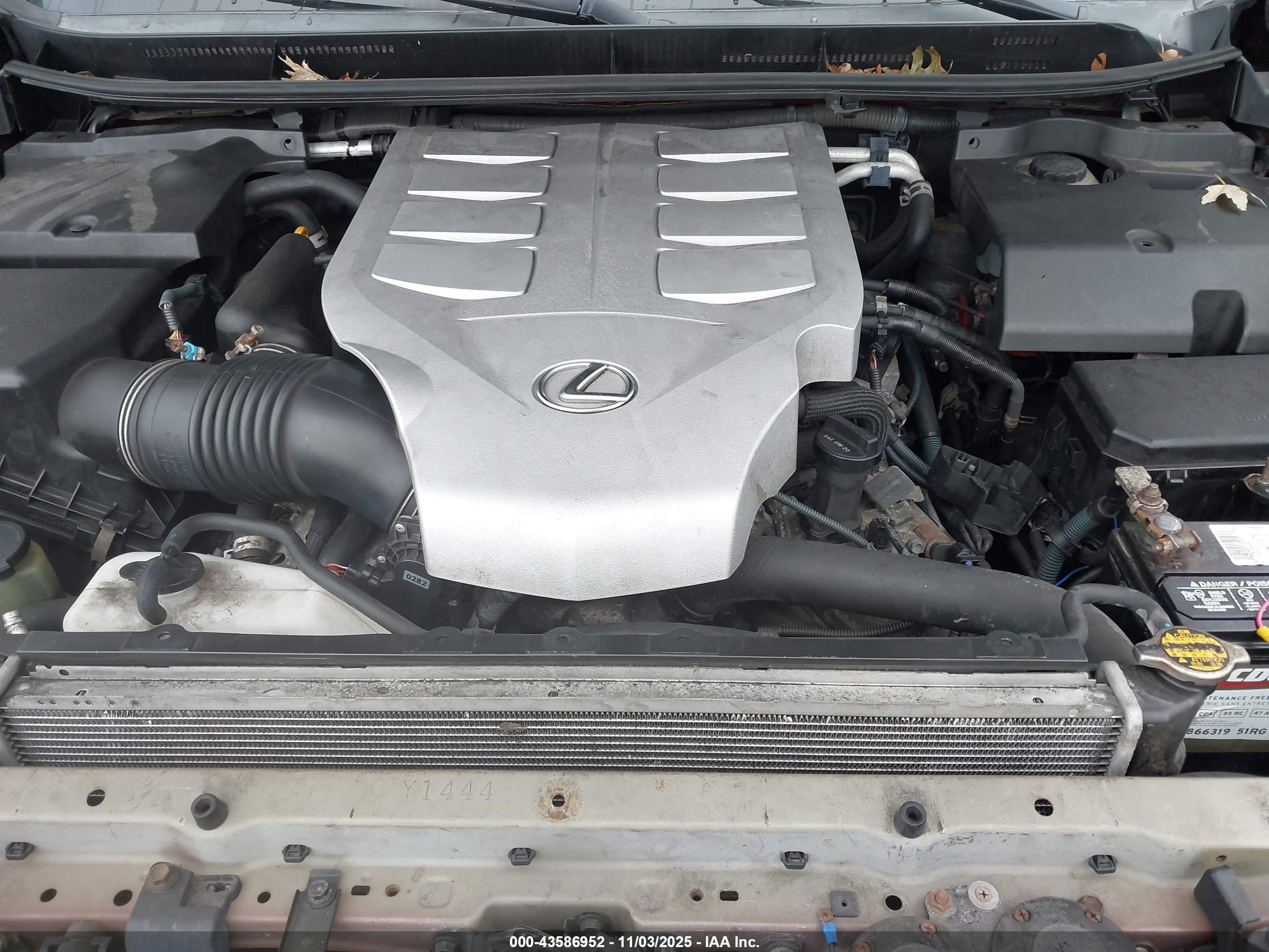 LEXUS GX image 10