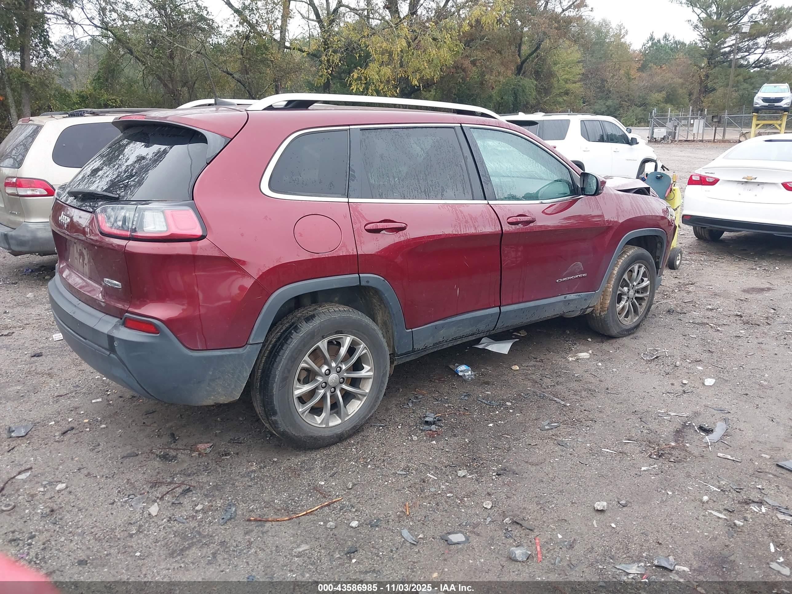 JEEP CHEROKEE image 4