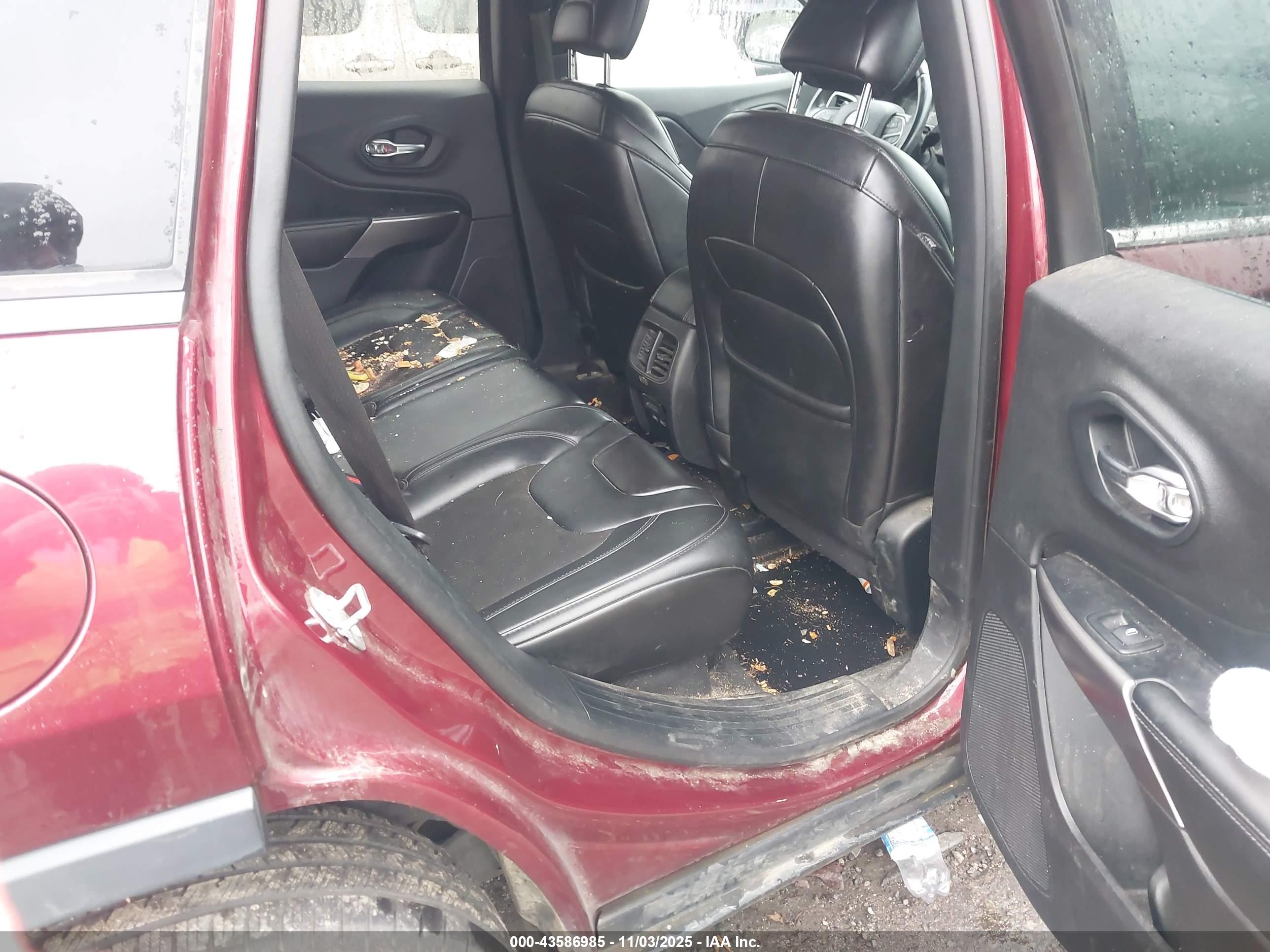 JEEP CHEROKEE image 8