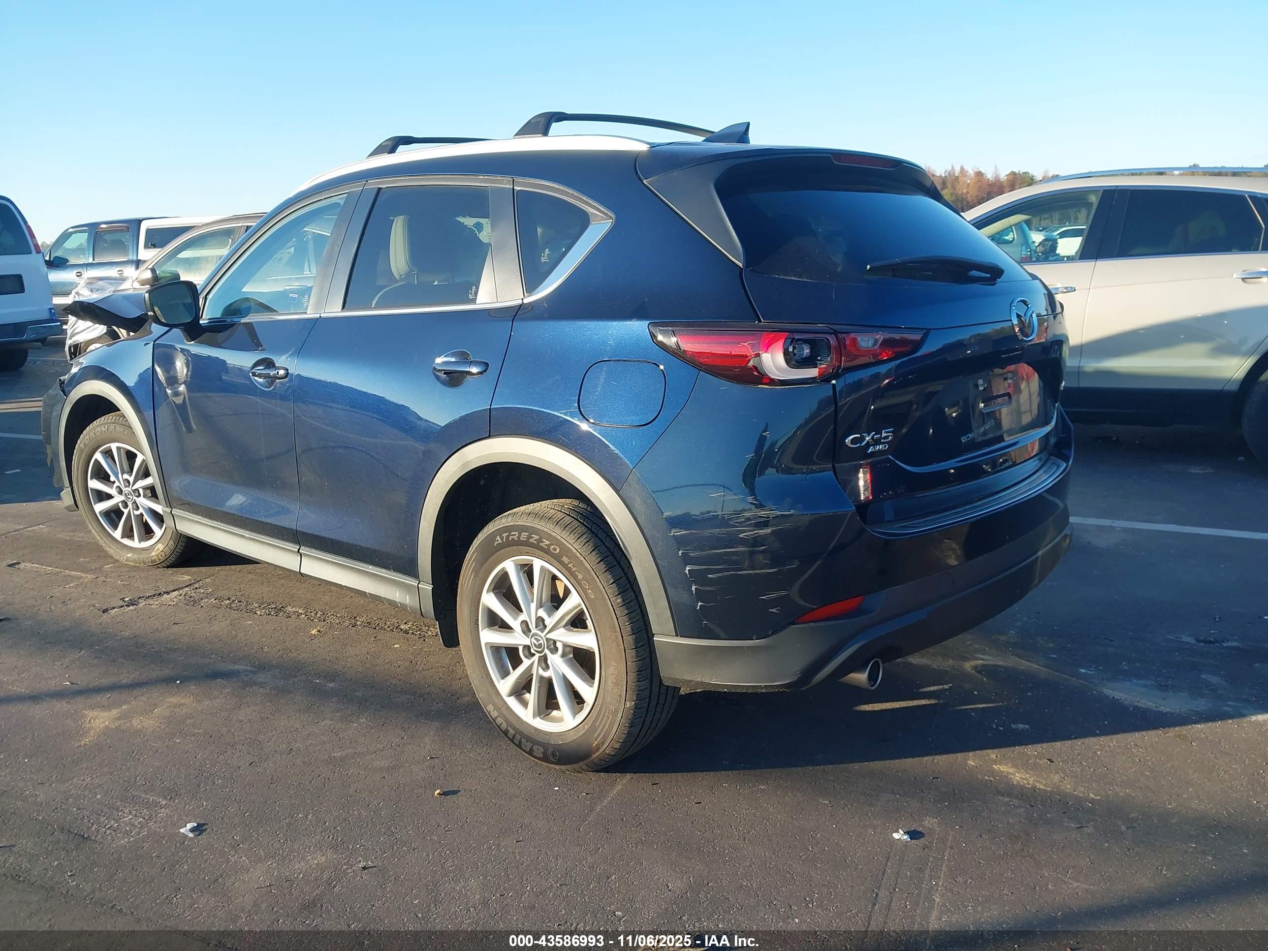MAZDA CX-5 image 3