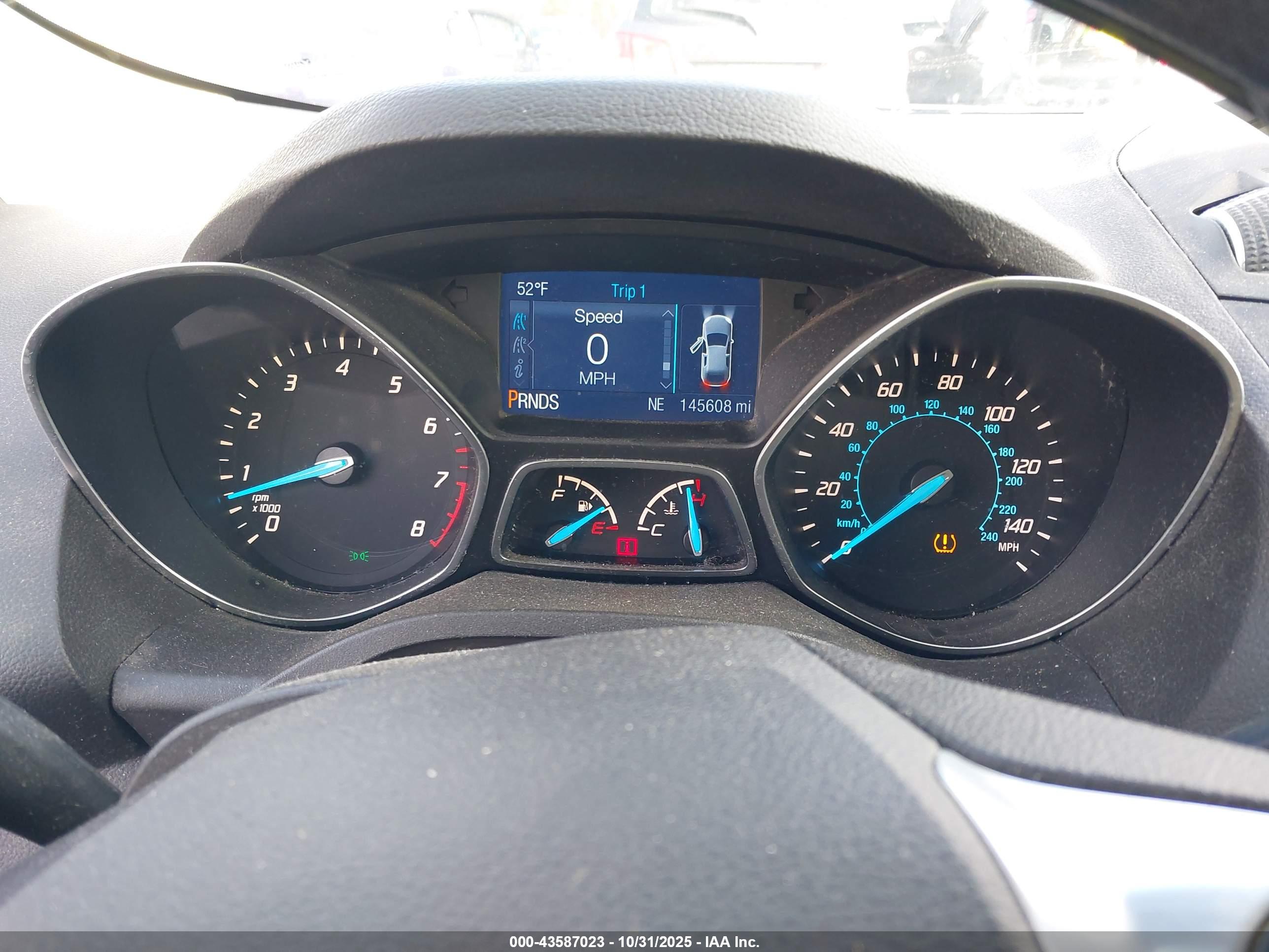 FORD ESCAPE image 7