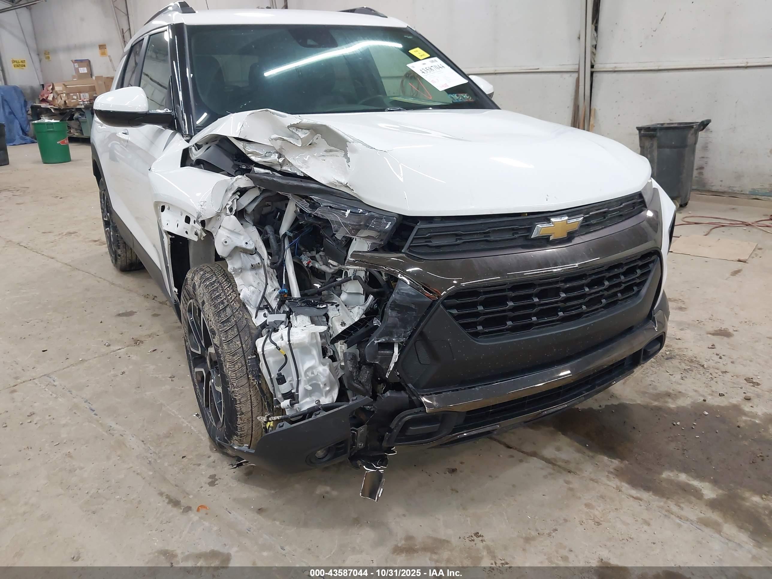 CHEVROLET TRAILBLAZER image 6