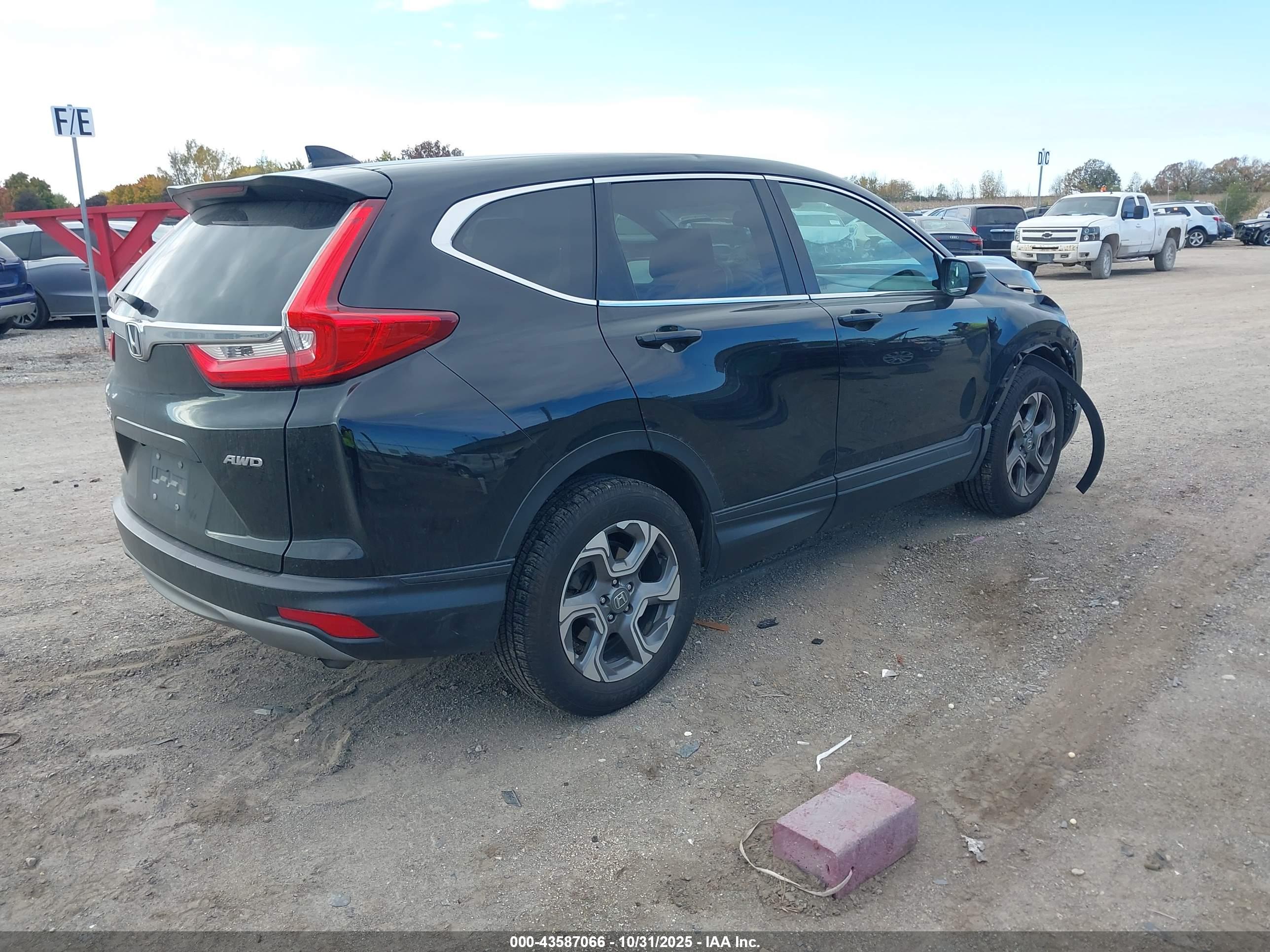 HONDA CR-V image 4