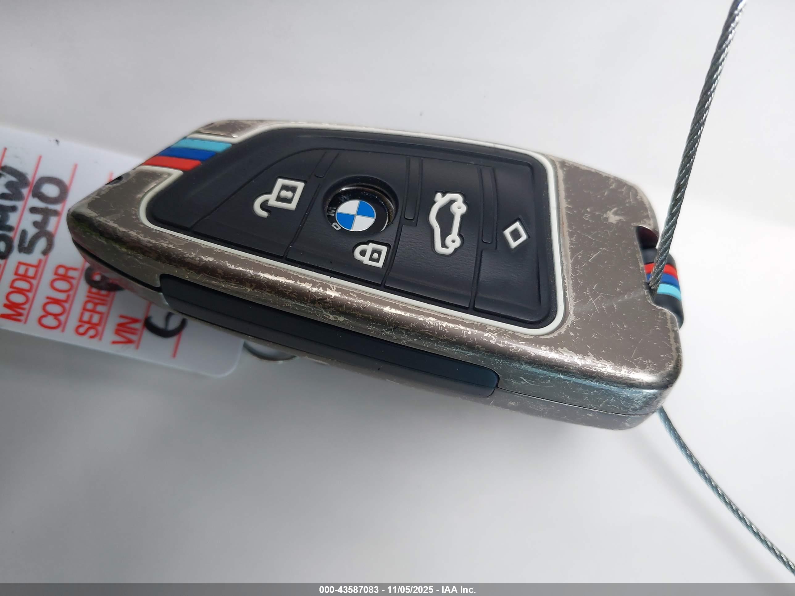 BMW 540I image 11