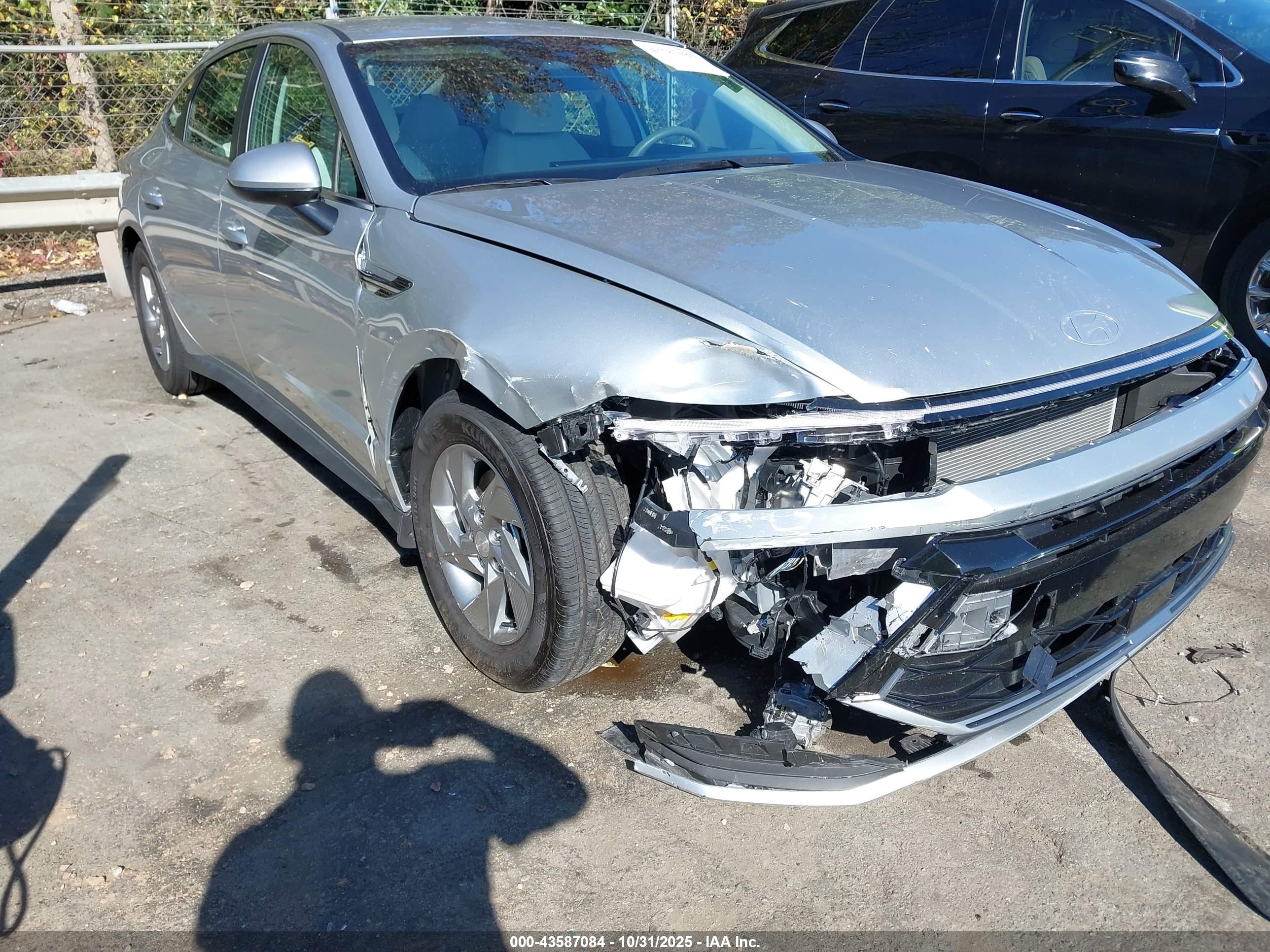 HYUNDAI SONATA image 6