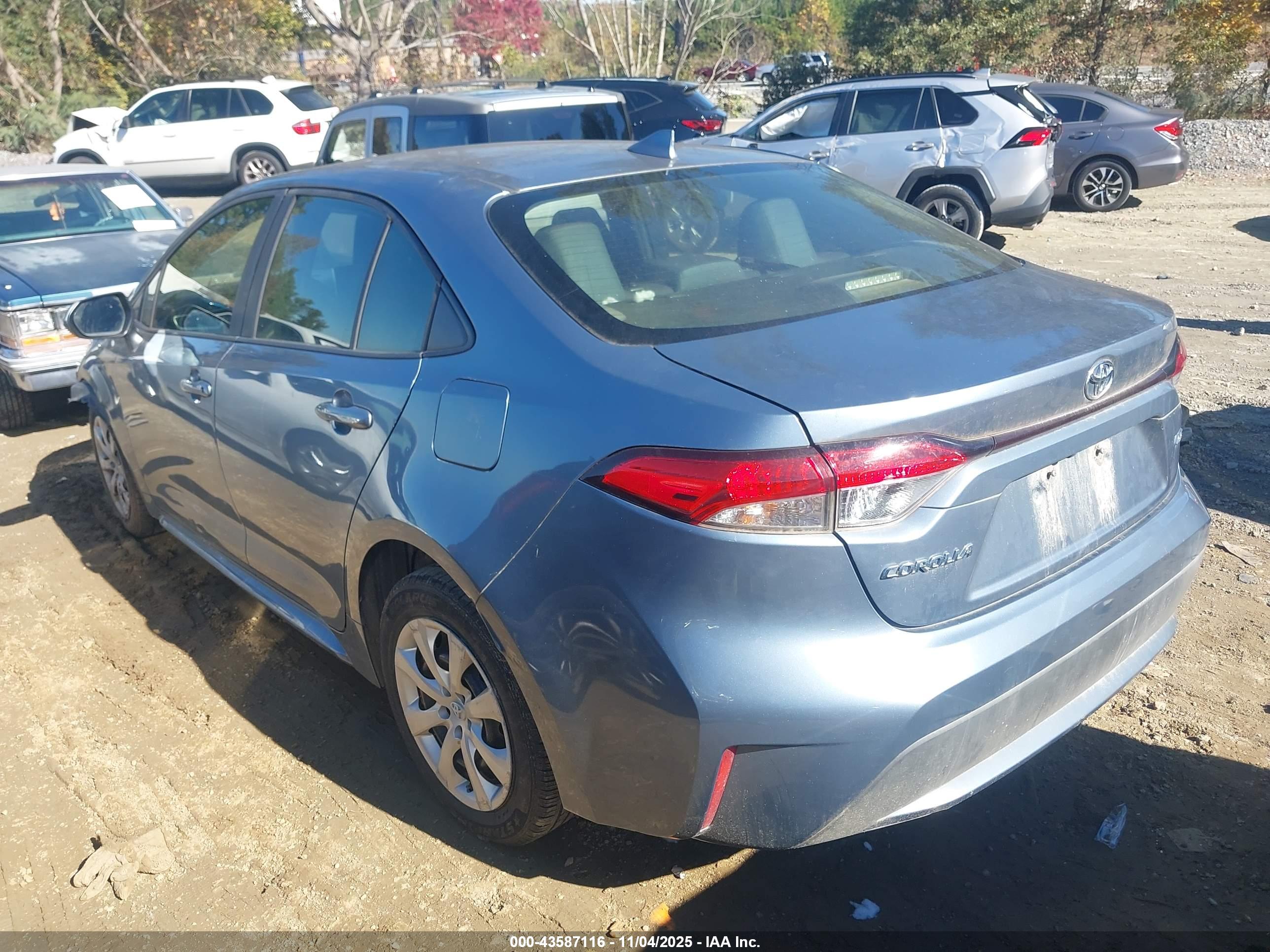 TOYOTA COROLLA image 3