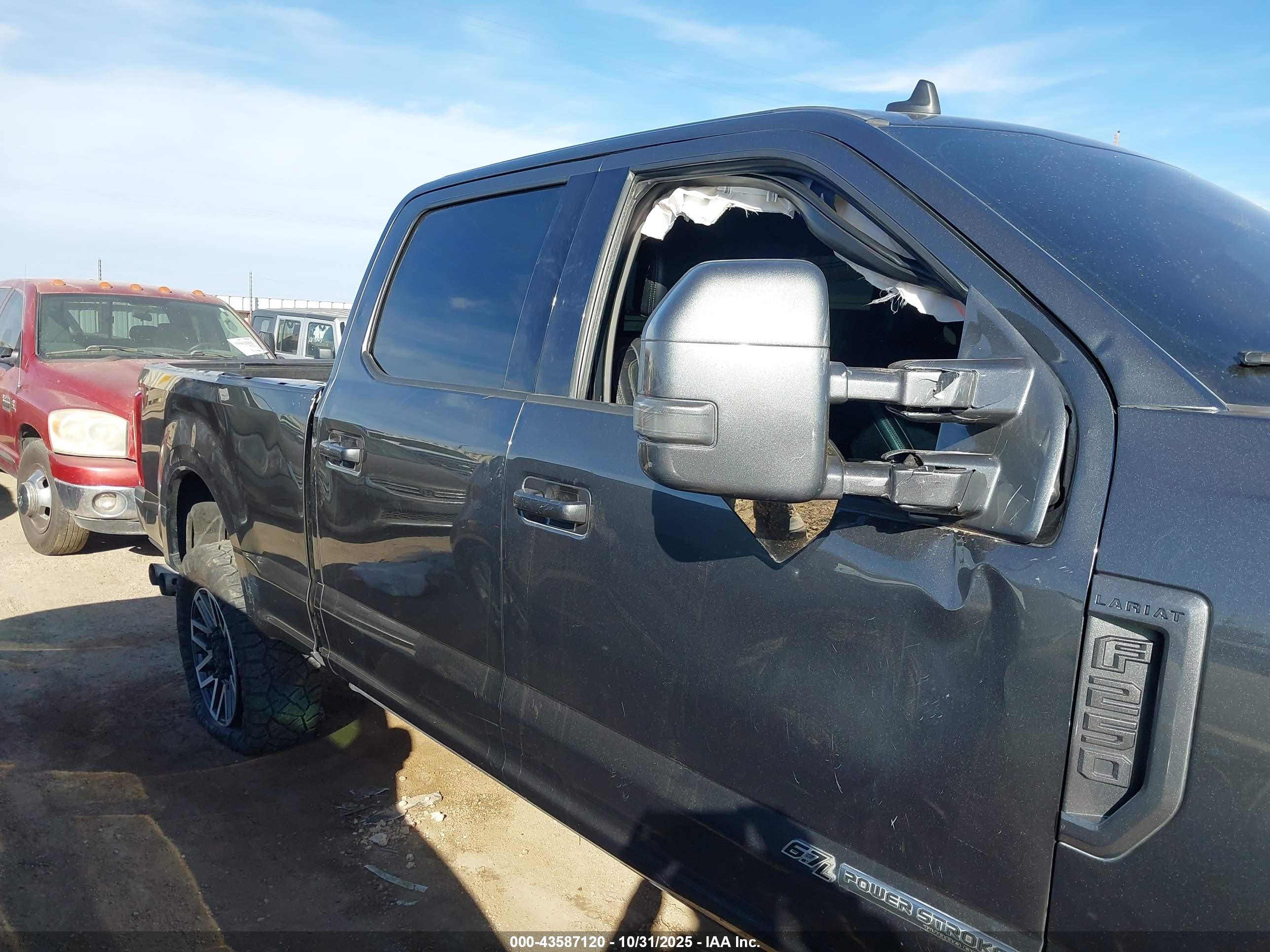 FORD F-250 image 6