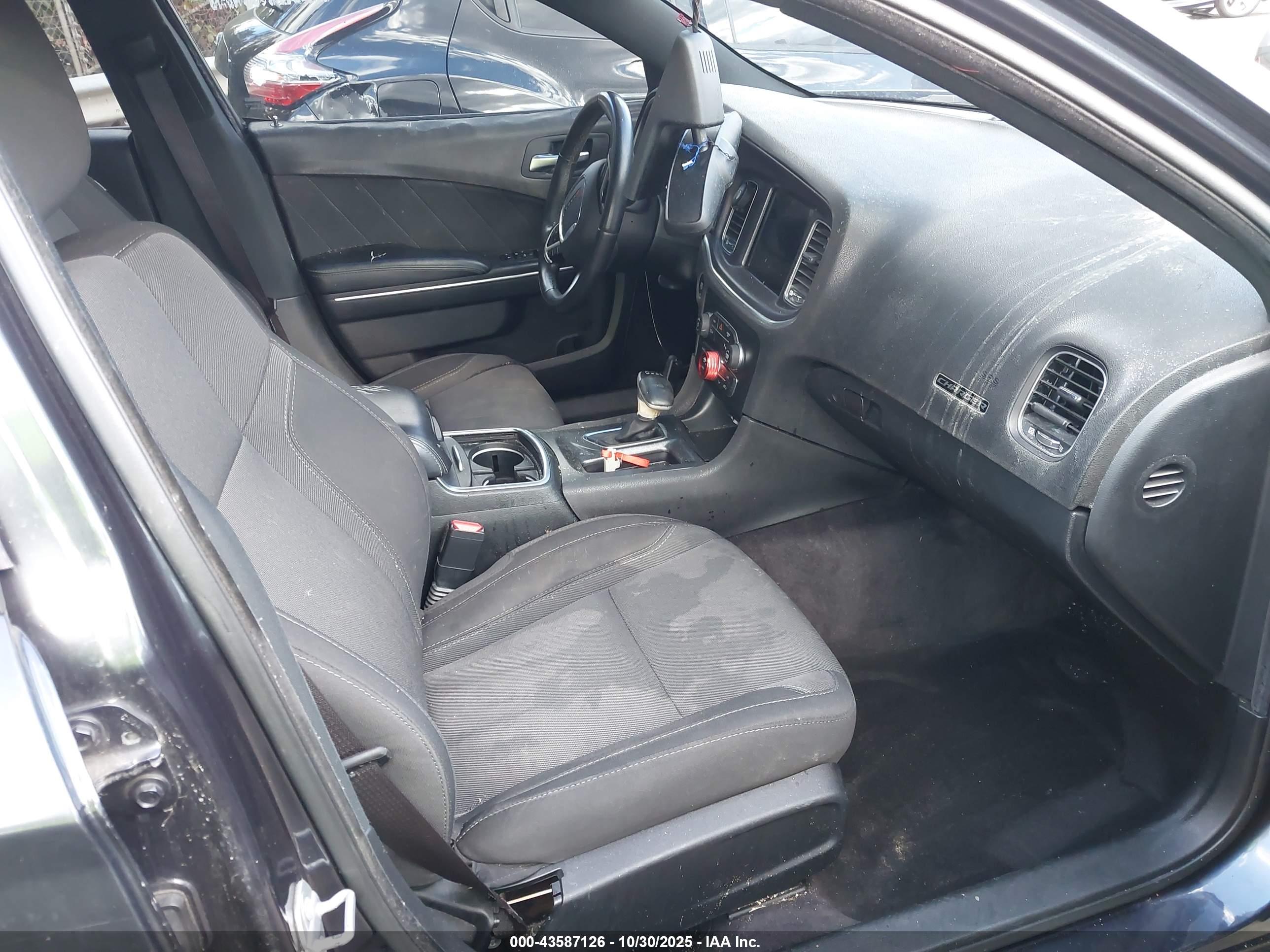 DODGE CHARGER image 5